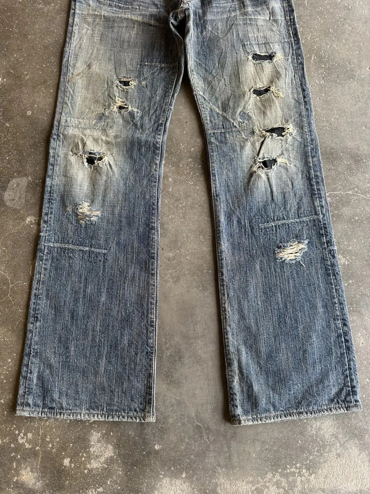 uniform experiment VINTAGE BARTACK JAPAN FLARES JEANS SPIKE/STUDDED DENIM PANTS Size US 29 - 8 Thumbnail