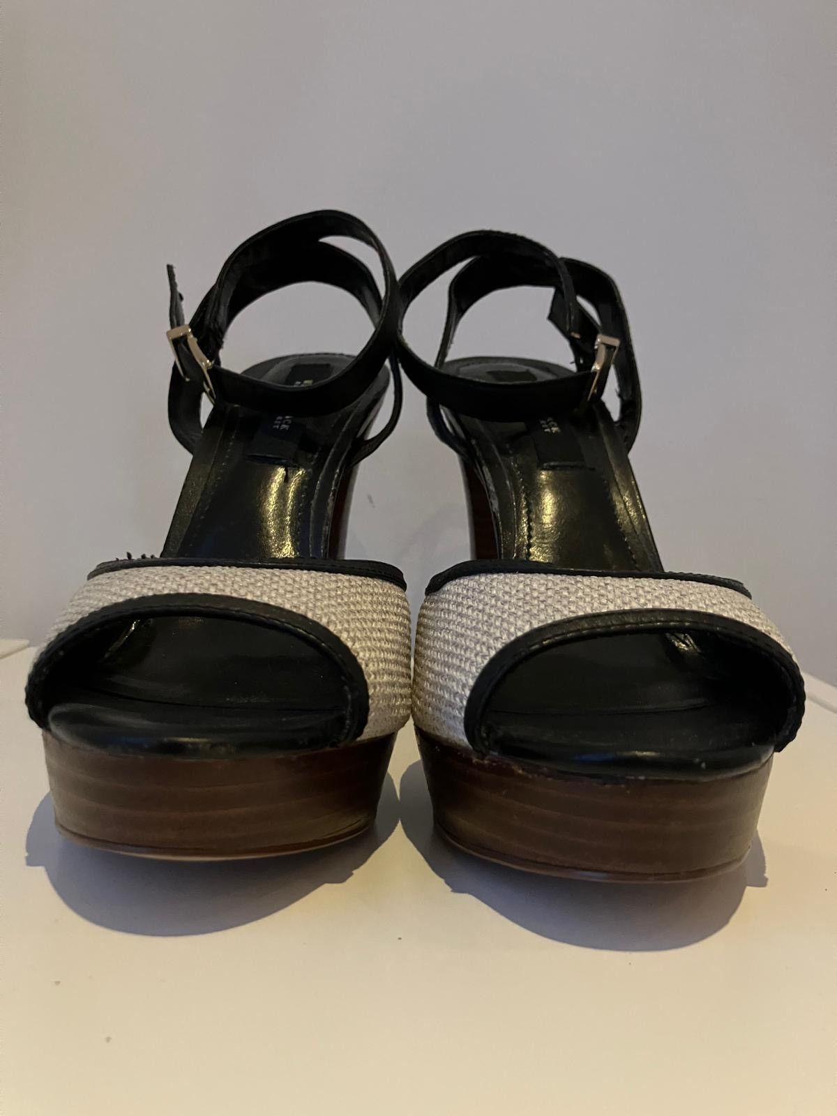 White House Black Market White House Black Market Platform Sandals – Size 7.5 Size US 7.5 / IT 37.5 - 4 Thumbnail