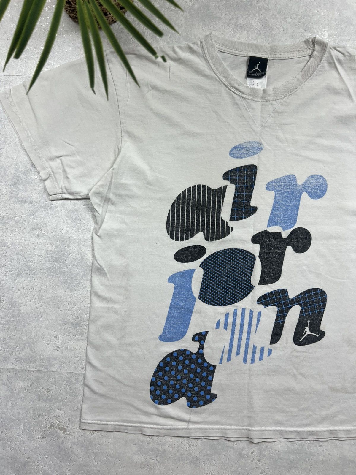 Nike 90s Nike Air Jordan Vintage Y2K Oversized Retro Tee T-Shirt Size US L / EU 52-54 / 3 - 2 Thumbnail