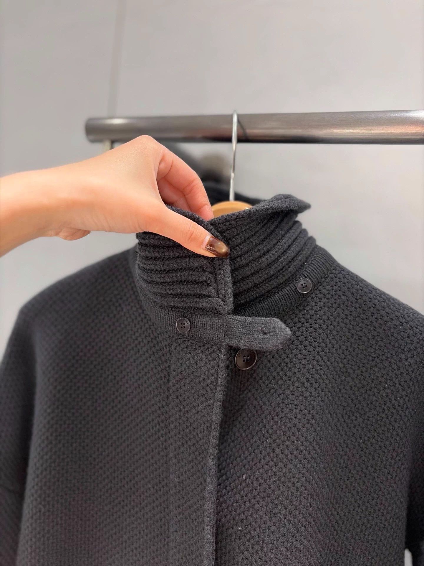 Loro Piana Loro Piana Baby Cashmere Navy Knit Coat 40 Deadstock Size XL / US 12-14 / IT 48-50 - 2 Thumbnail