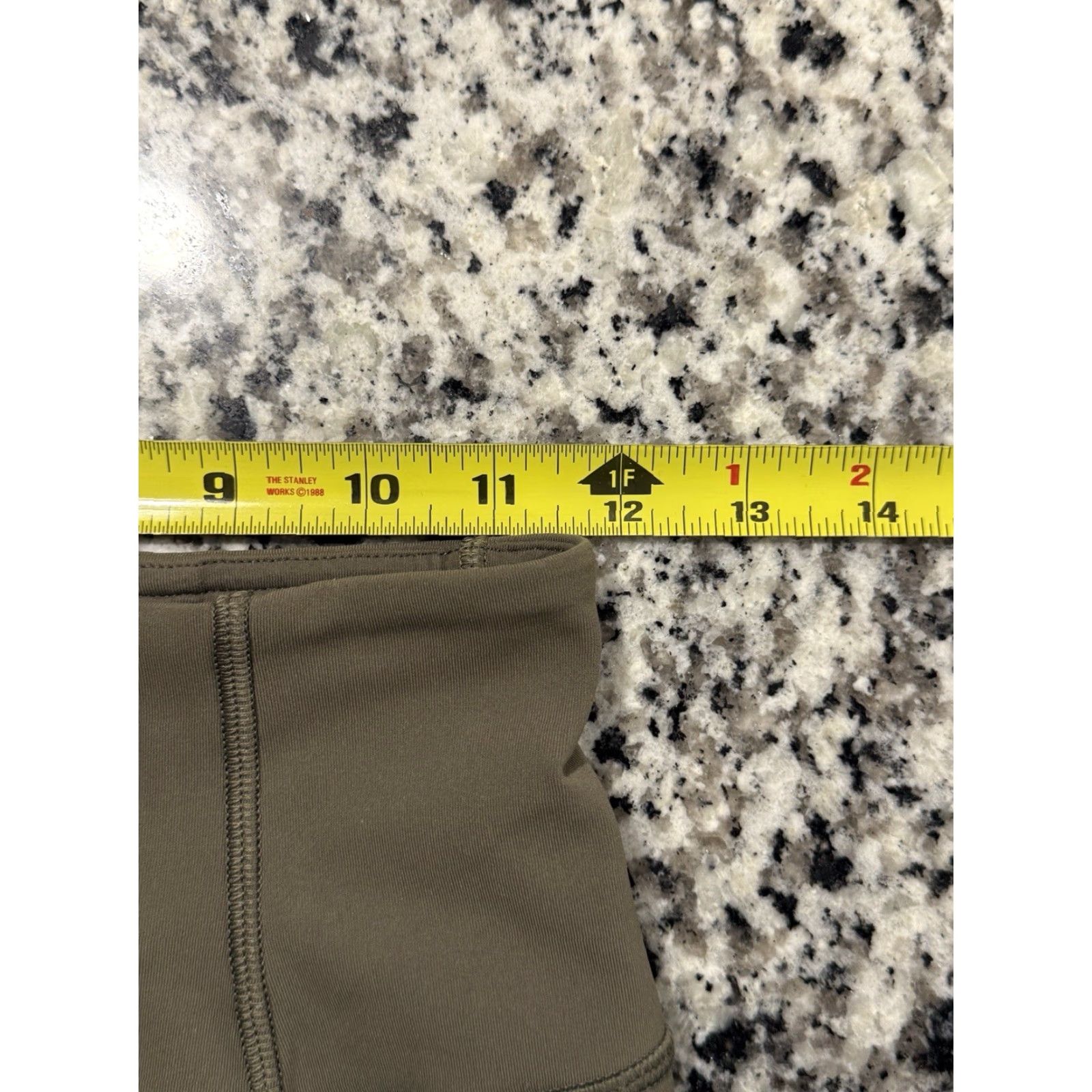Lululemon Lululemon Align Pant Women’s Leggings Green 4 29” Inseam Nulu Breathable Pockets Quick Dry Stretch Machine Washable Athletic Size 27" / US 4 / IT 40 - 3 Thumbnail