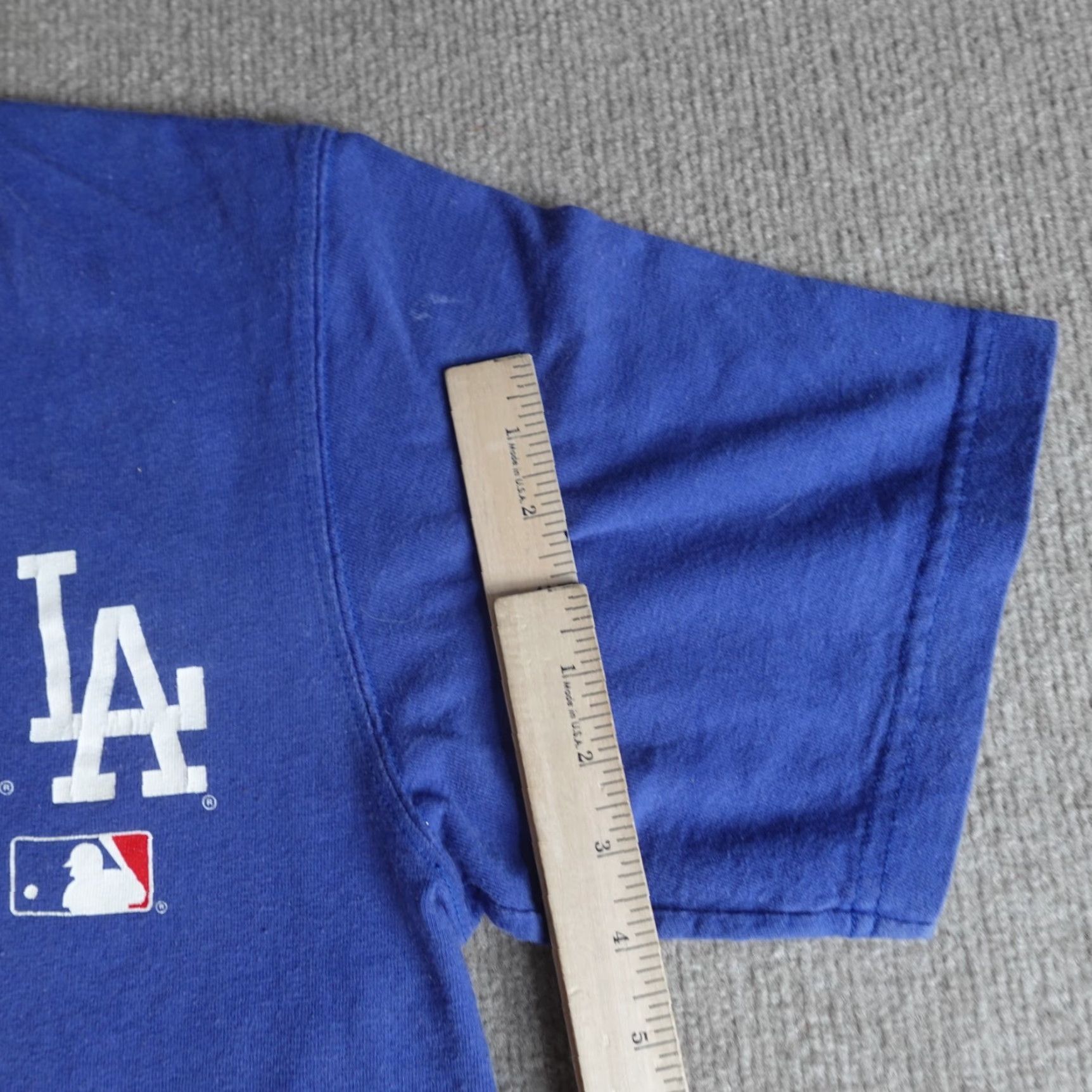 Vintage VINTAGE Majestic Los Angeles Dodgers Shirt Mens L Blue Cotton Crew Neck Short Sleeve Sports Graphic Print All Seasons Size US L / EU 52-54 / 3 - 5 Thumbnail
