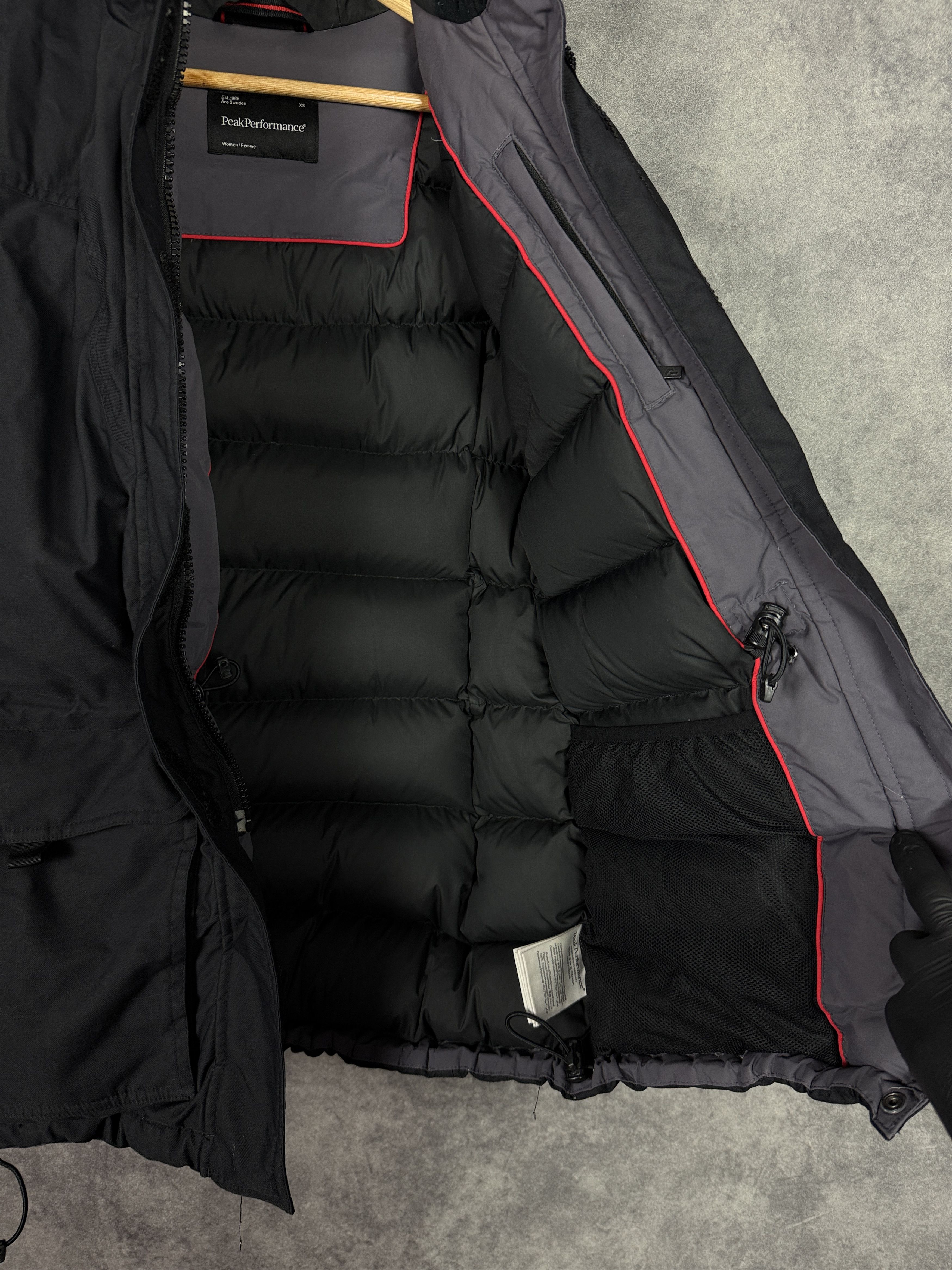 Peak Performance Peak Performance women’s down parka insulated winter jacket Size XS / US 0-2 / IT 36-38 - 9 Thumbnail