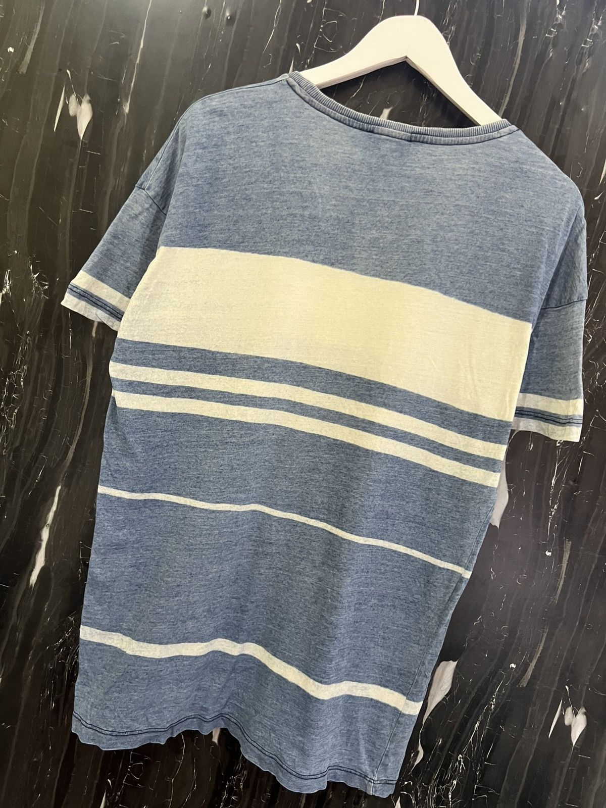 Diesel Vintage 90s Diesel T-Shirt – Rare Early Era Streetwear Size US M / EU 48-50 / 2 - 6 Thumbnail