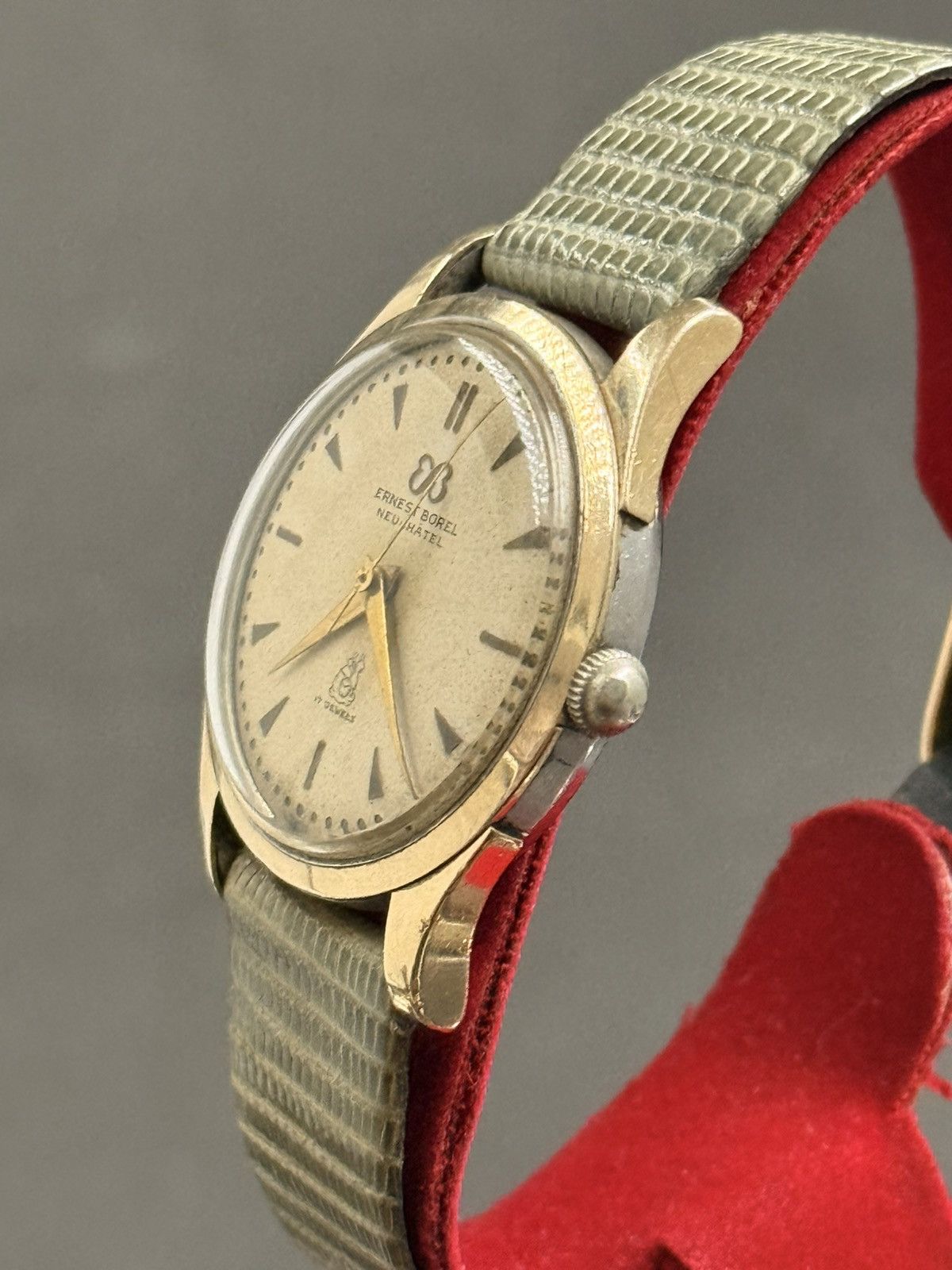 Vintage Vintage ERNEST BOREL NEUCHATEL Manual-Wind GOLD CAP Watch Size ONE SIZE - 4 Thumbnail