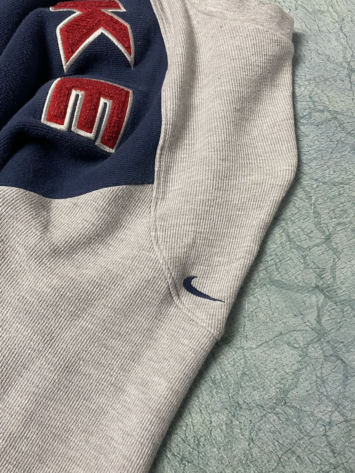 Nike × Vintage Nike vintage sweatshirt Size US L / EU 52-54 / 3 - 3 Thumbnail