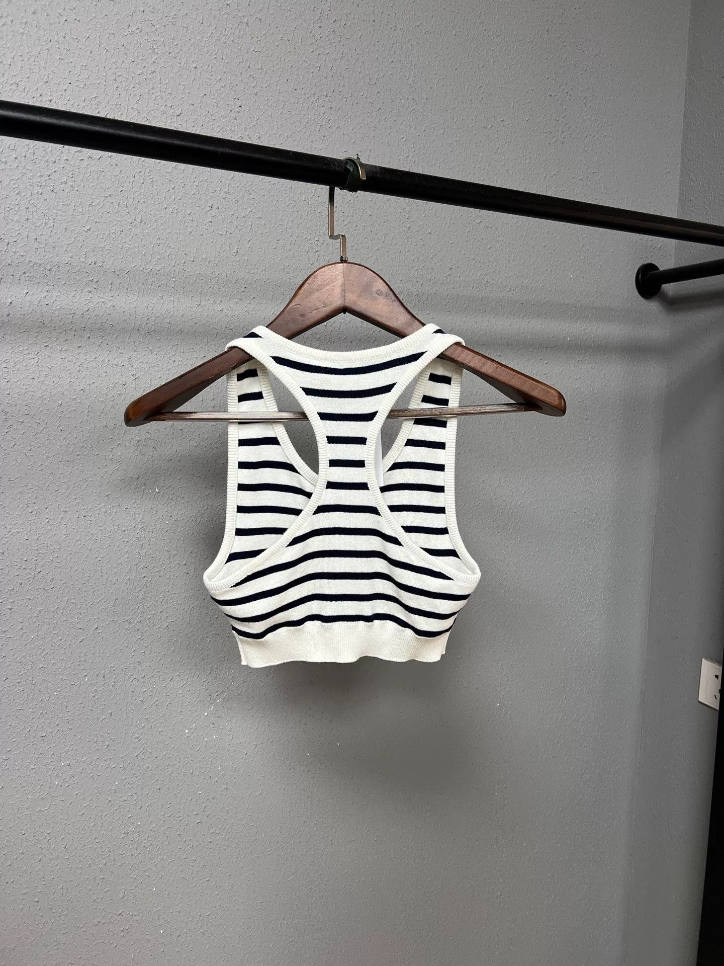 Miu Miu Miu Miu Black White Stripe Logo Button Vest Size US S / EU 44-46 / 1 - 2 Thumbnail