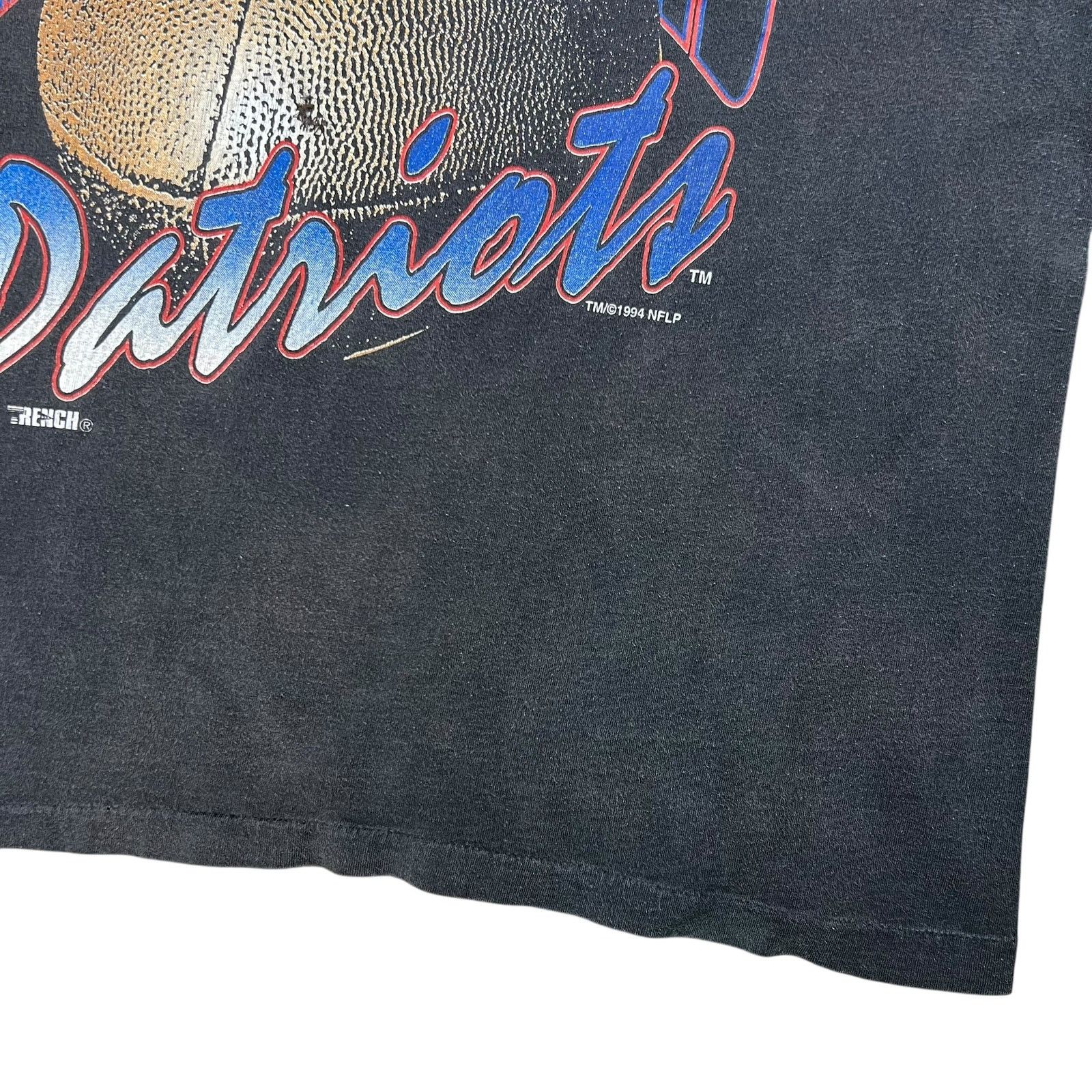 NFL × Trench USA × Vintage Vintage 1994 New England Patriots faded football NFL tee Size US XL / EU 56 / 4 - 3 Thumbnail