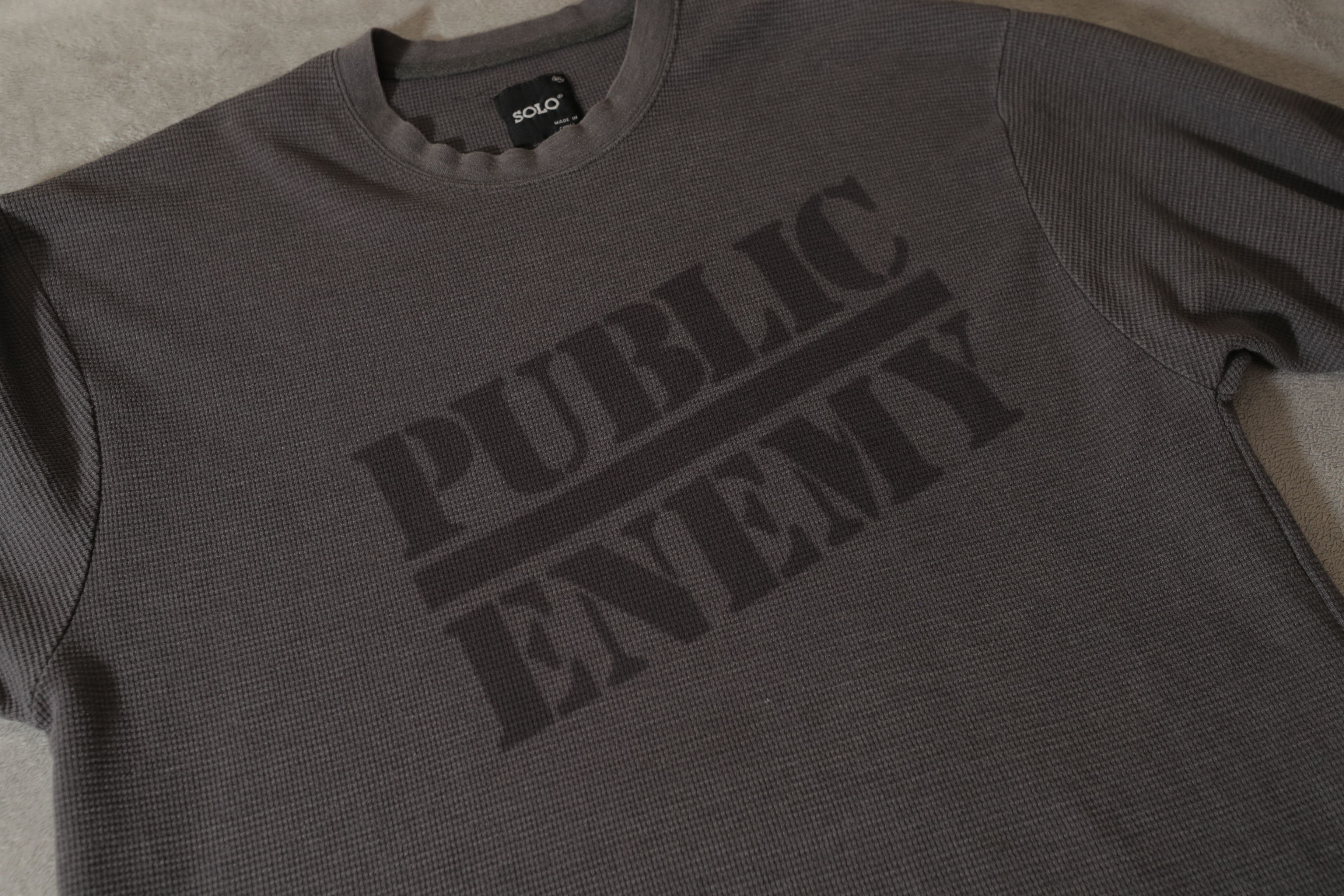 Public Enemy × Rap Tees × Vintage Public Enemy Long Sleeve Waffle Shirt (L) Size US XXL / EU 58 / 5 - 3 Thumbnail