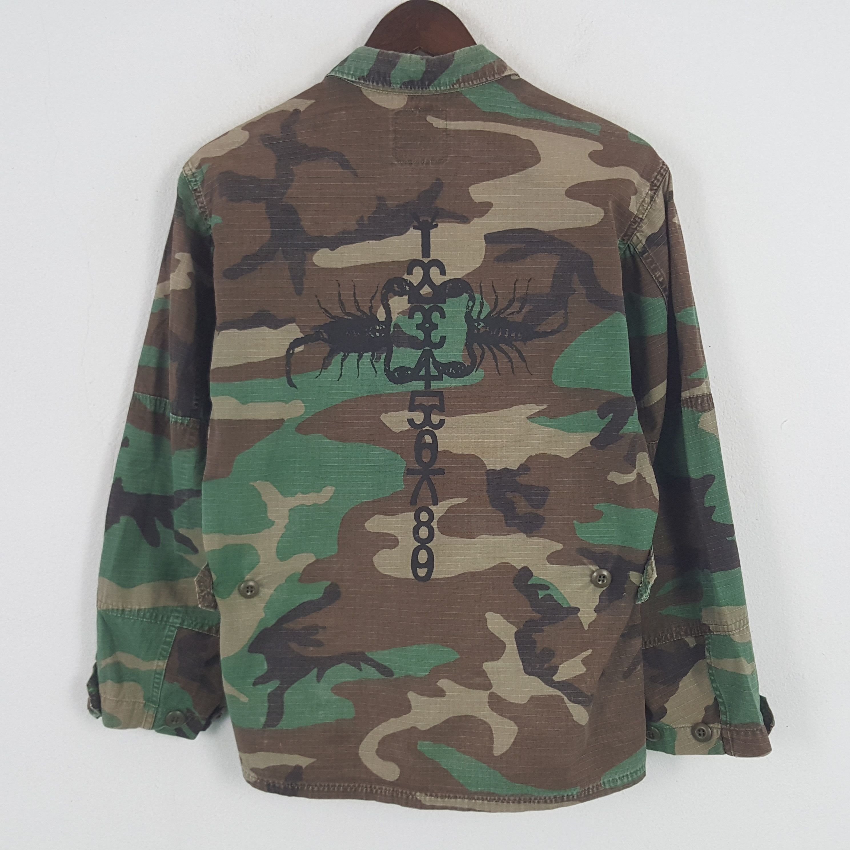 Vintage Vintage Army Military Custom Scorpion Worker Camo Jacket Size US M / EU 48-50 / 2 - 1 Thumbnail