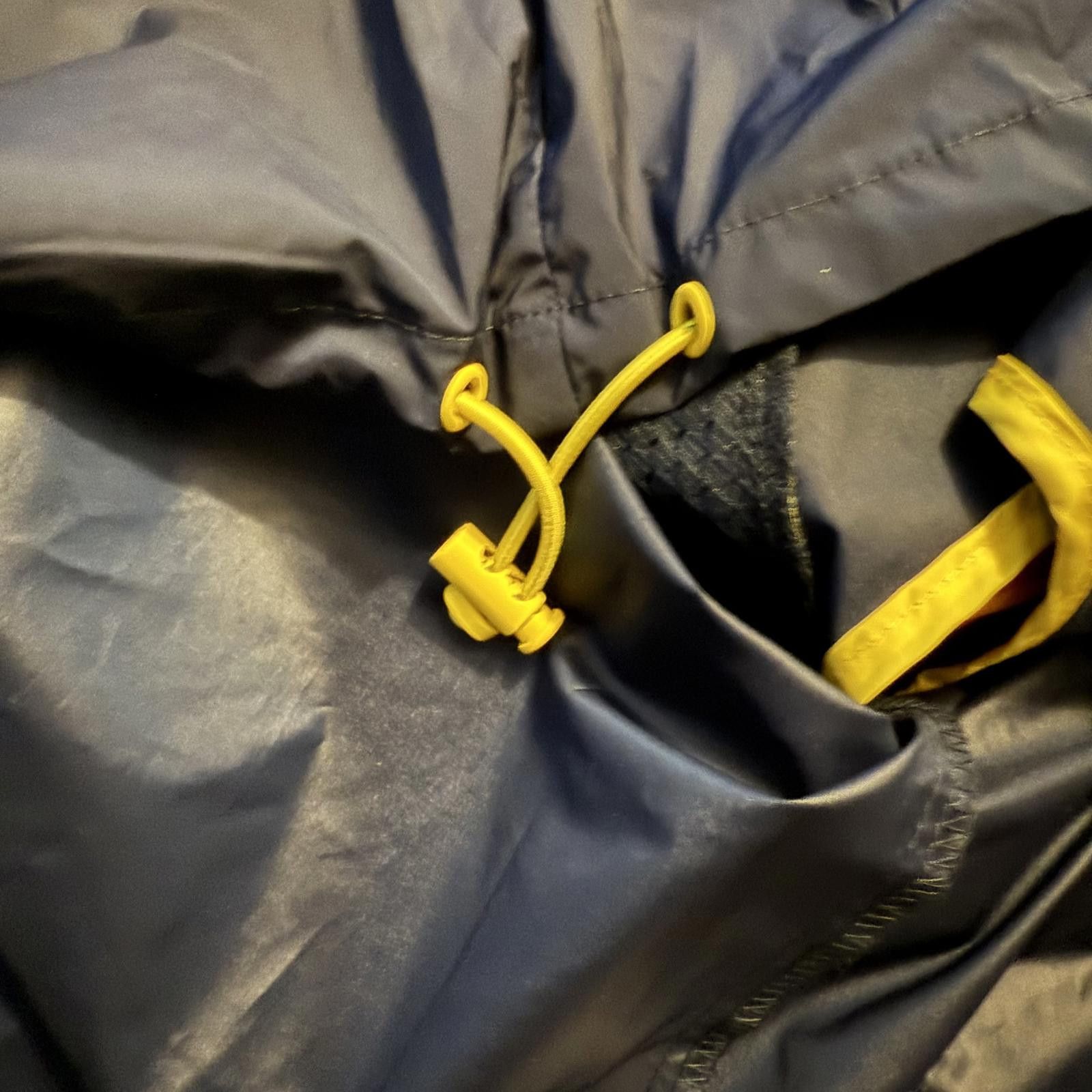 Hunter Hunter Women's Lightweight Vest Hood - Navy Yellow Medium Size M / US 6-8 / IT 42-44 - 5 Thumbnail