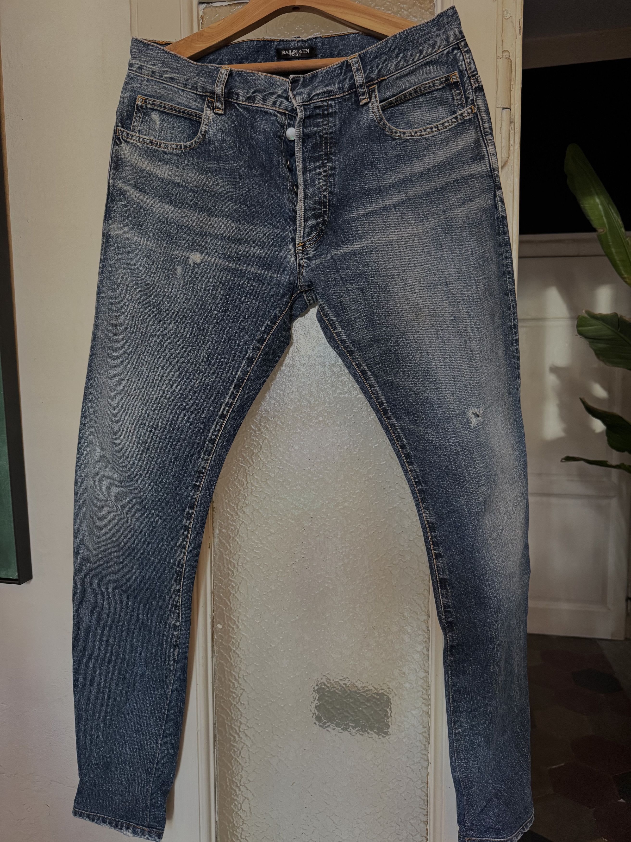 Balmain DENIM DISTRESSED JEANS Size US 31 - 1 Thumbnail