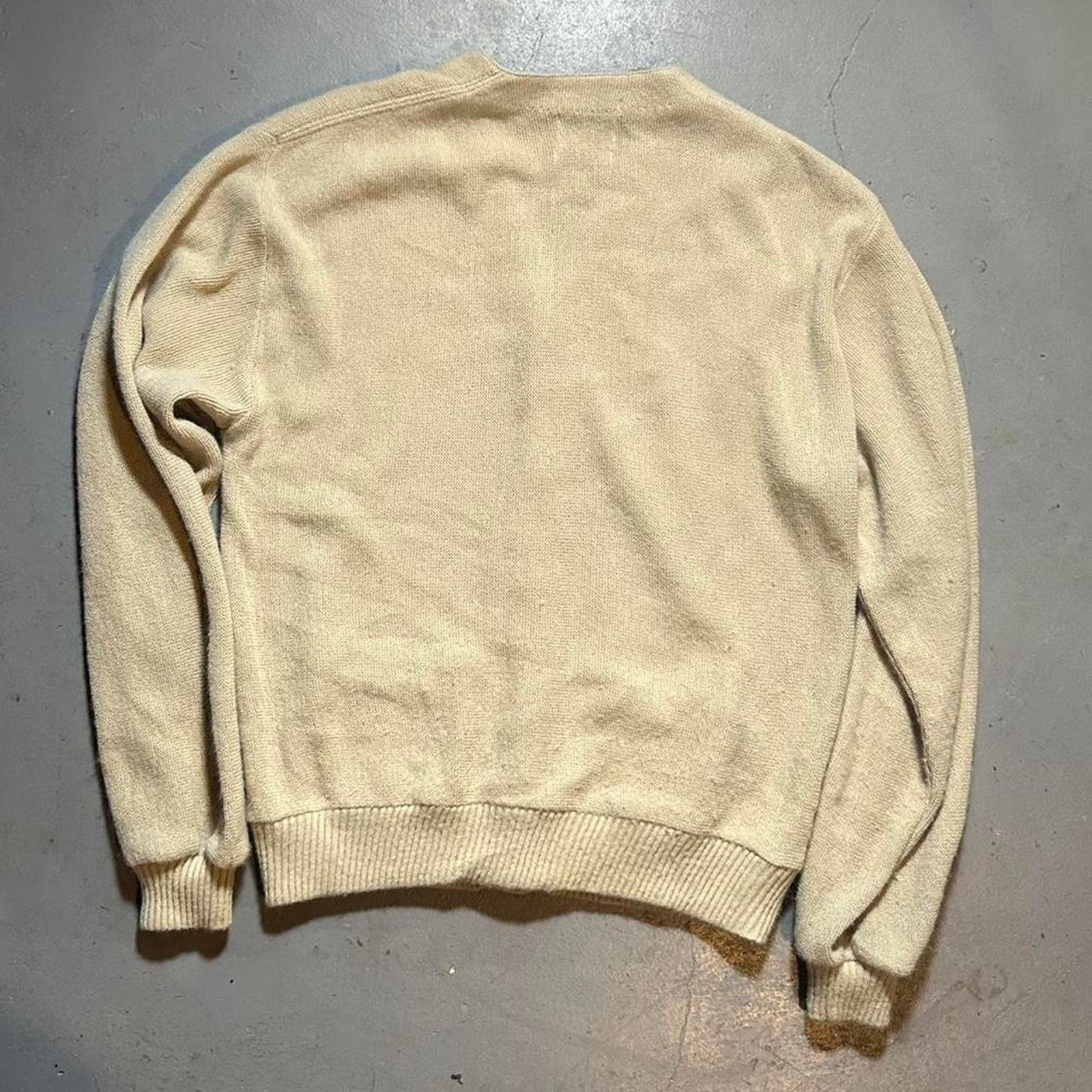 Sears 70s sears acrylic cardigan sweater cream Size US L / EU 52-54 / 3 - 4 Thumbnail