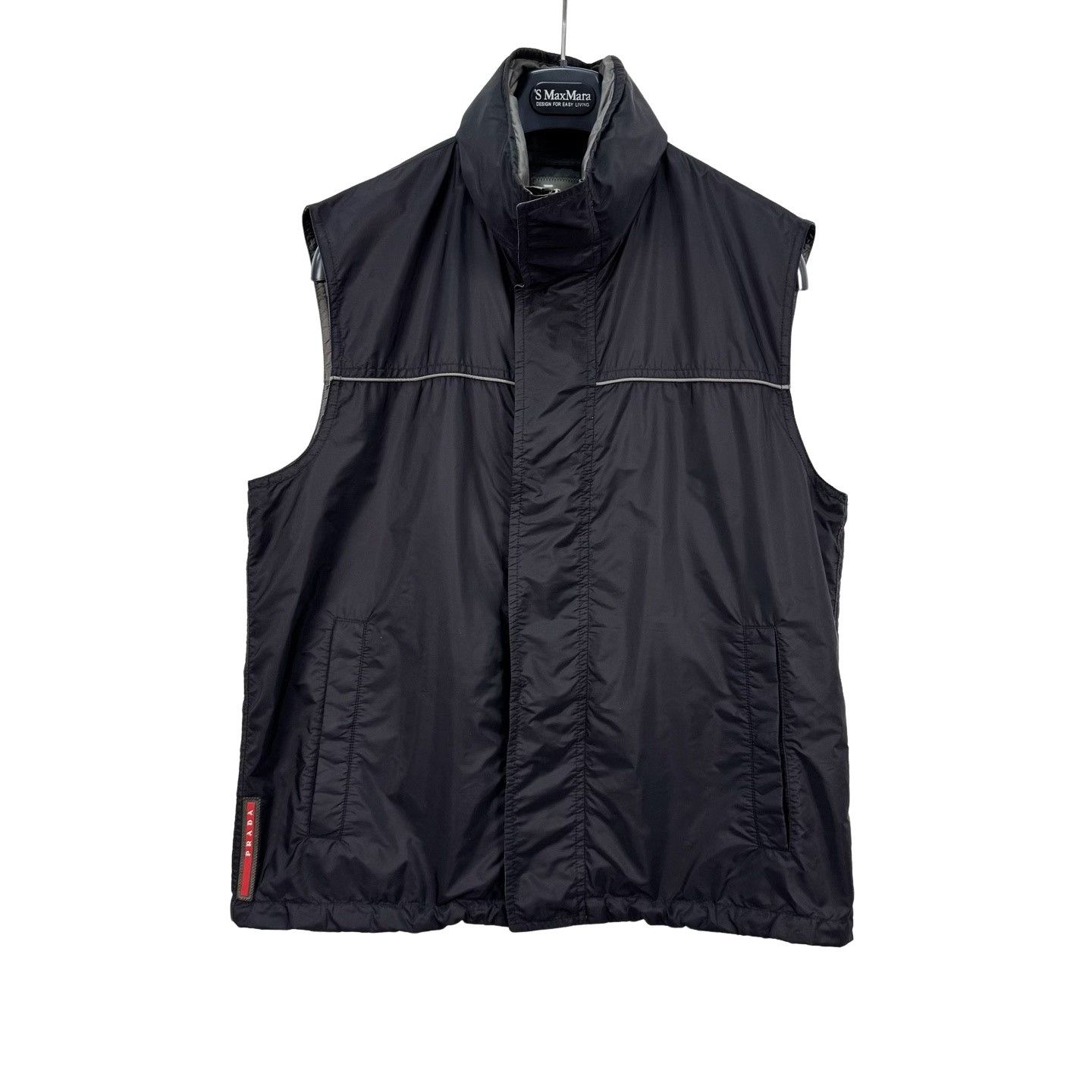 Prada Prada Red Tab Nylon Vest Size 48 Size US M / EU 48-50 / 2 - 1 Thumbnail