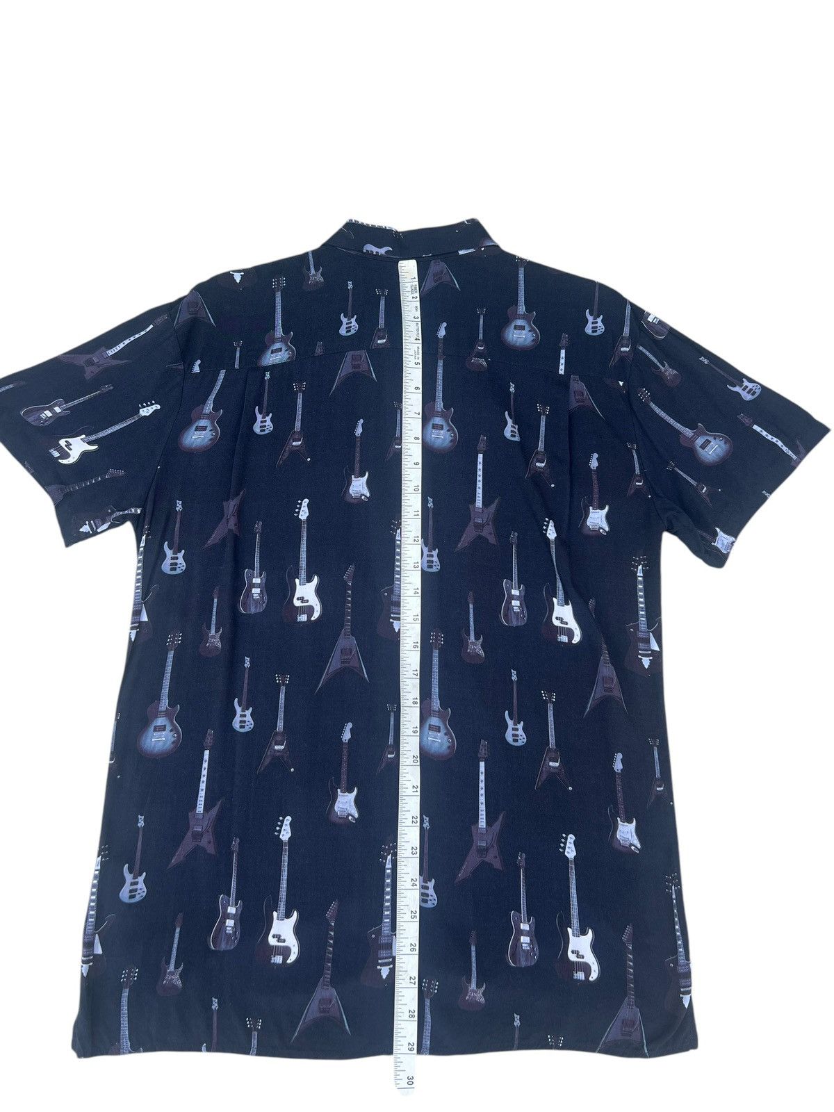 Vanquish Black Vanquish Guitars Collection 100% Rayon Hawaiian Shirt Size US M / EU 48-50 / 2 - 11 Thumbnail