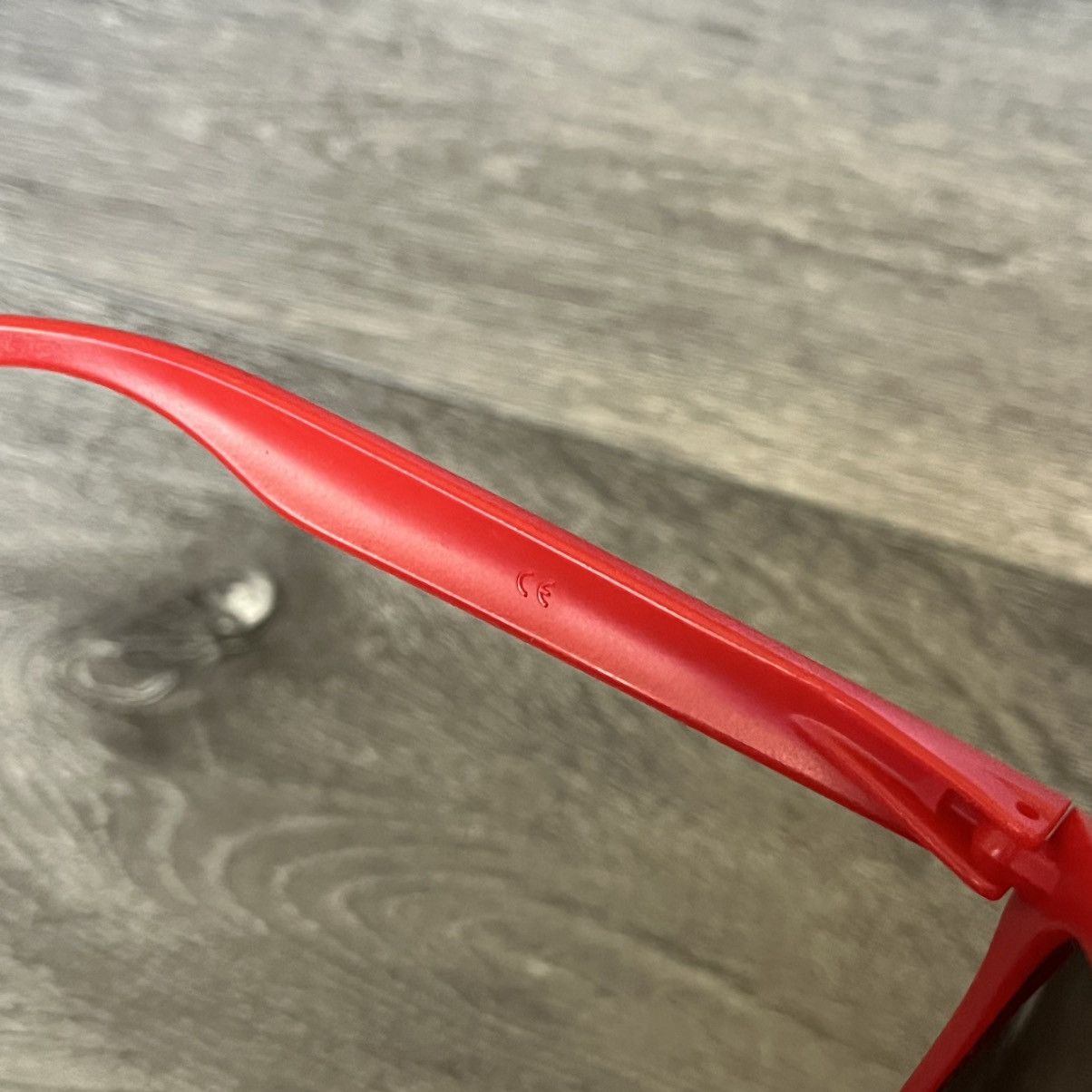 Oakley Oakley FROGSKINS Collection Matte Red Iridium Lens OO9013-92 Size ONE SIZE - 9 Thumbnail