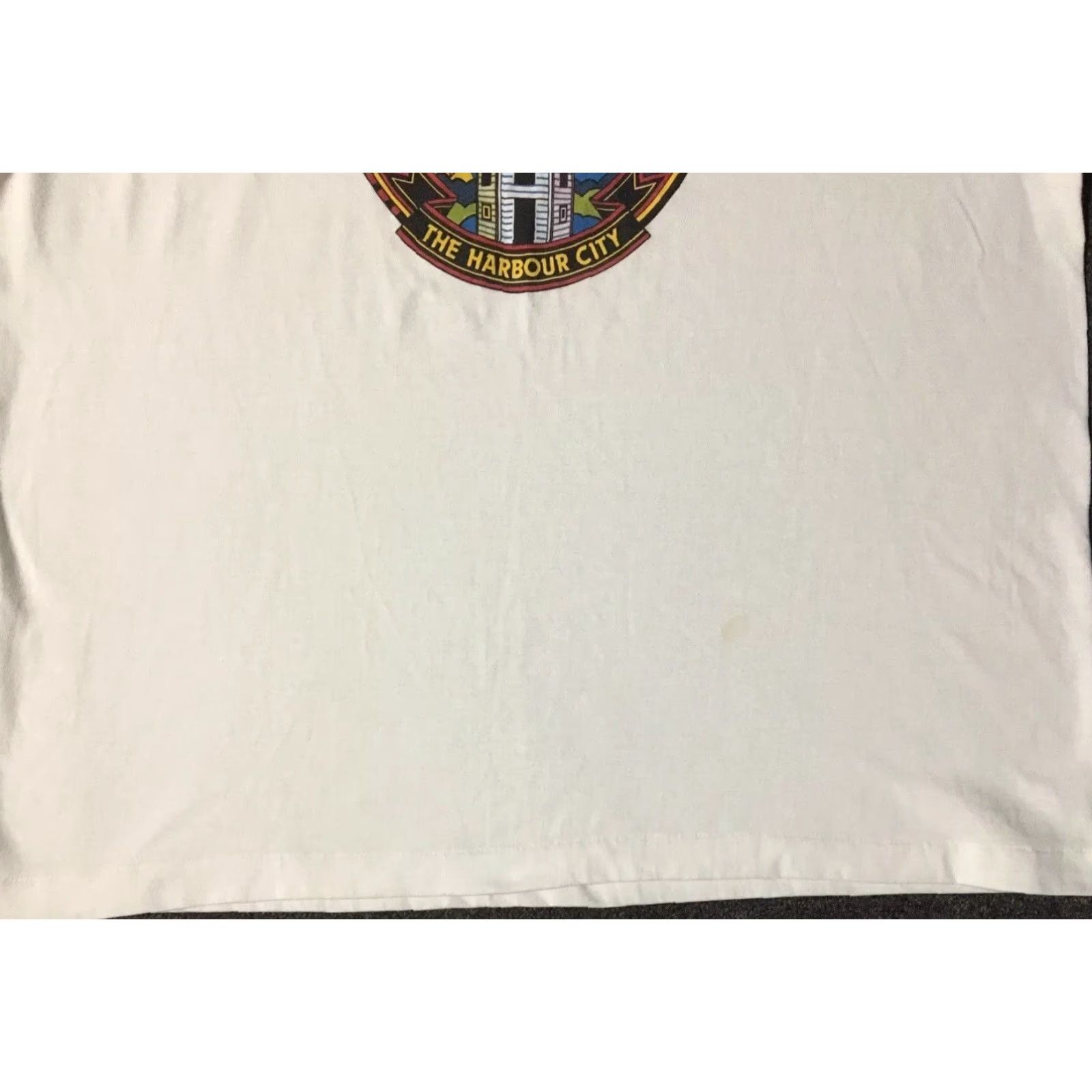 Nautica VINTAGE Nanaimo Canada Faded Shirt L XL Art Beach Nautical Surf Grunge Punk 90s Shirt Men White Beach Water Graphic Tee 80s 90s Size US L / EU 52-54 / 3 - 4 Thumbnail