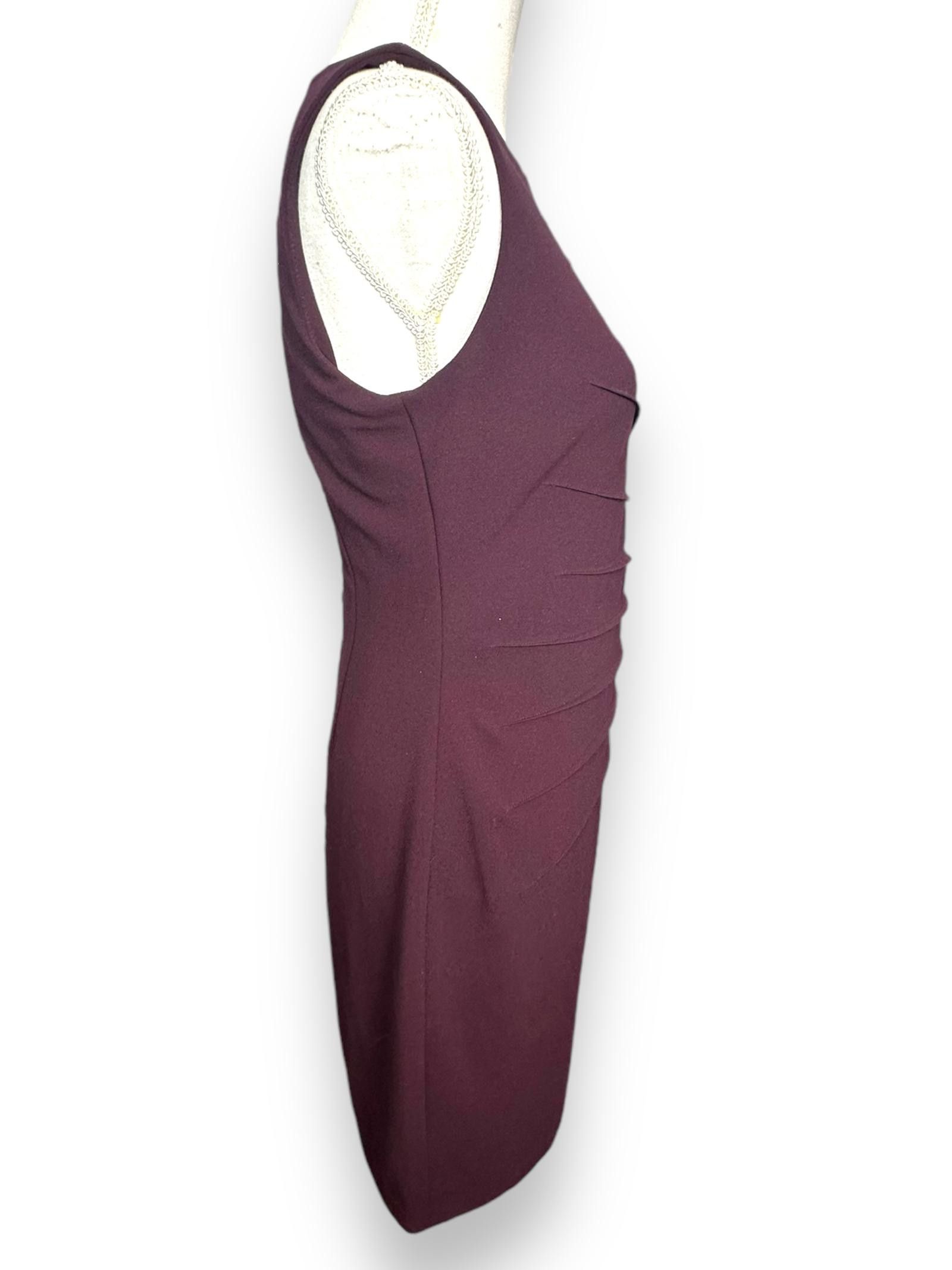 Designer Ivanka Trump Plum Sheath Dress With Sunburst Pleats 6 Size M / US 6-8 / IT 42-44 - 4 Thumbnail