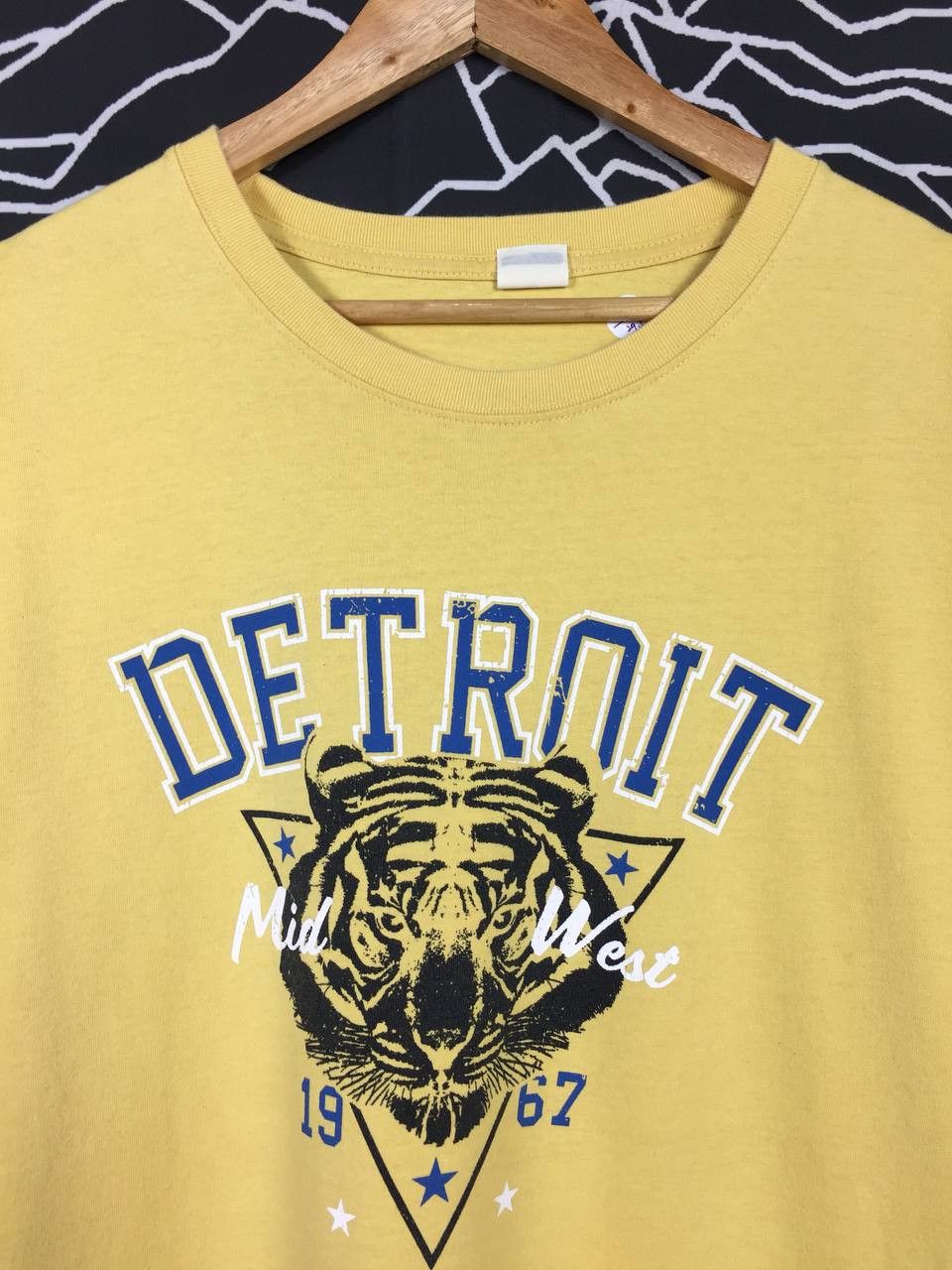 Vintage Double Name Detroit Tigers Mid West American Sports Tee Size US XXL / EU 58 / 5 - 3 Thumbnail