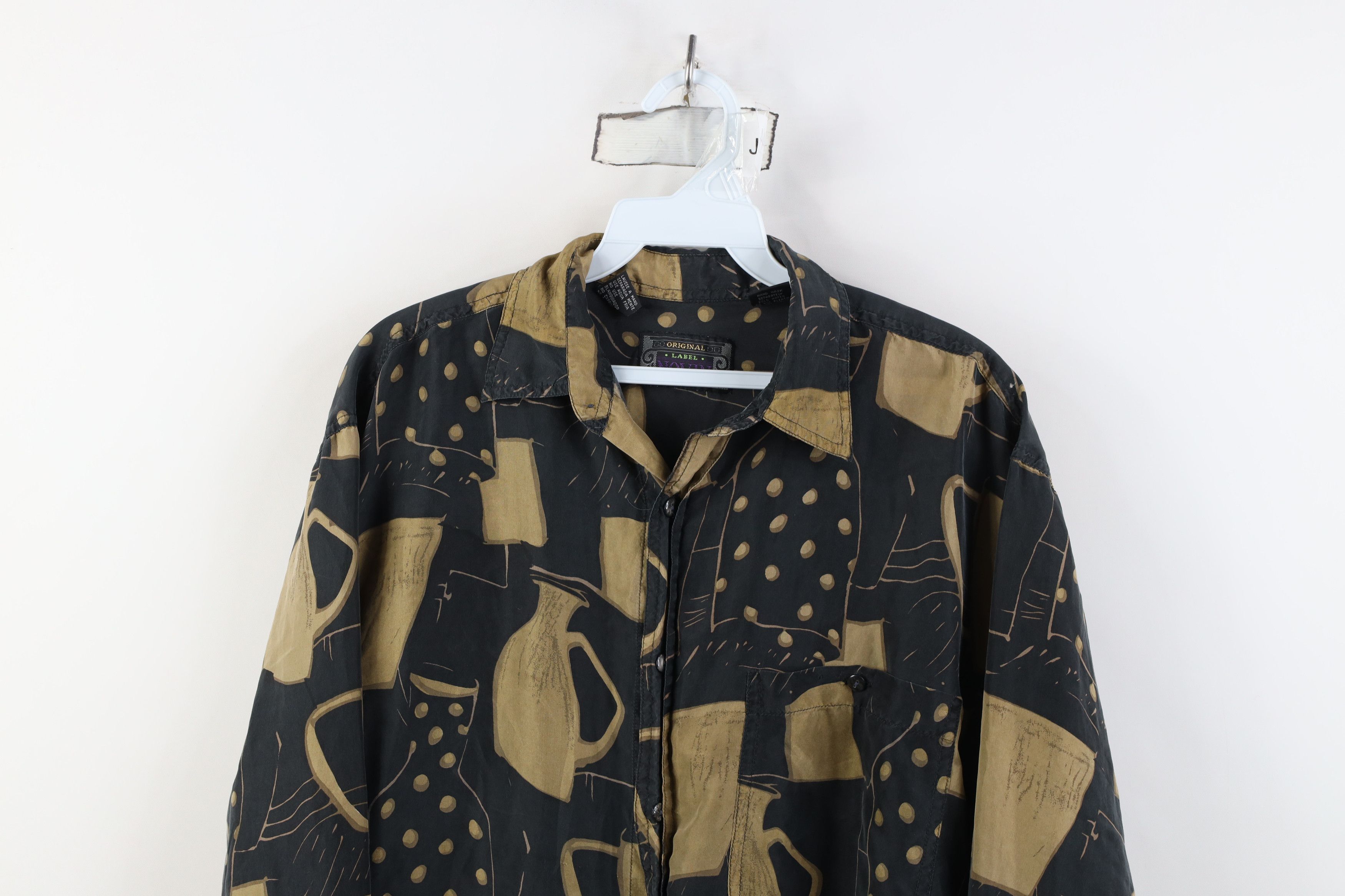 Vintage Vintage 90s Streetwear Baggy Fit Silk Collared Button Shirt Size US S / EU 44-46 / 1 - 2 Thumbnail