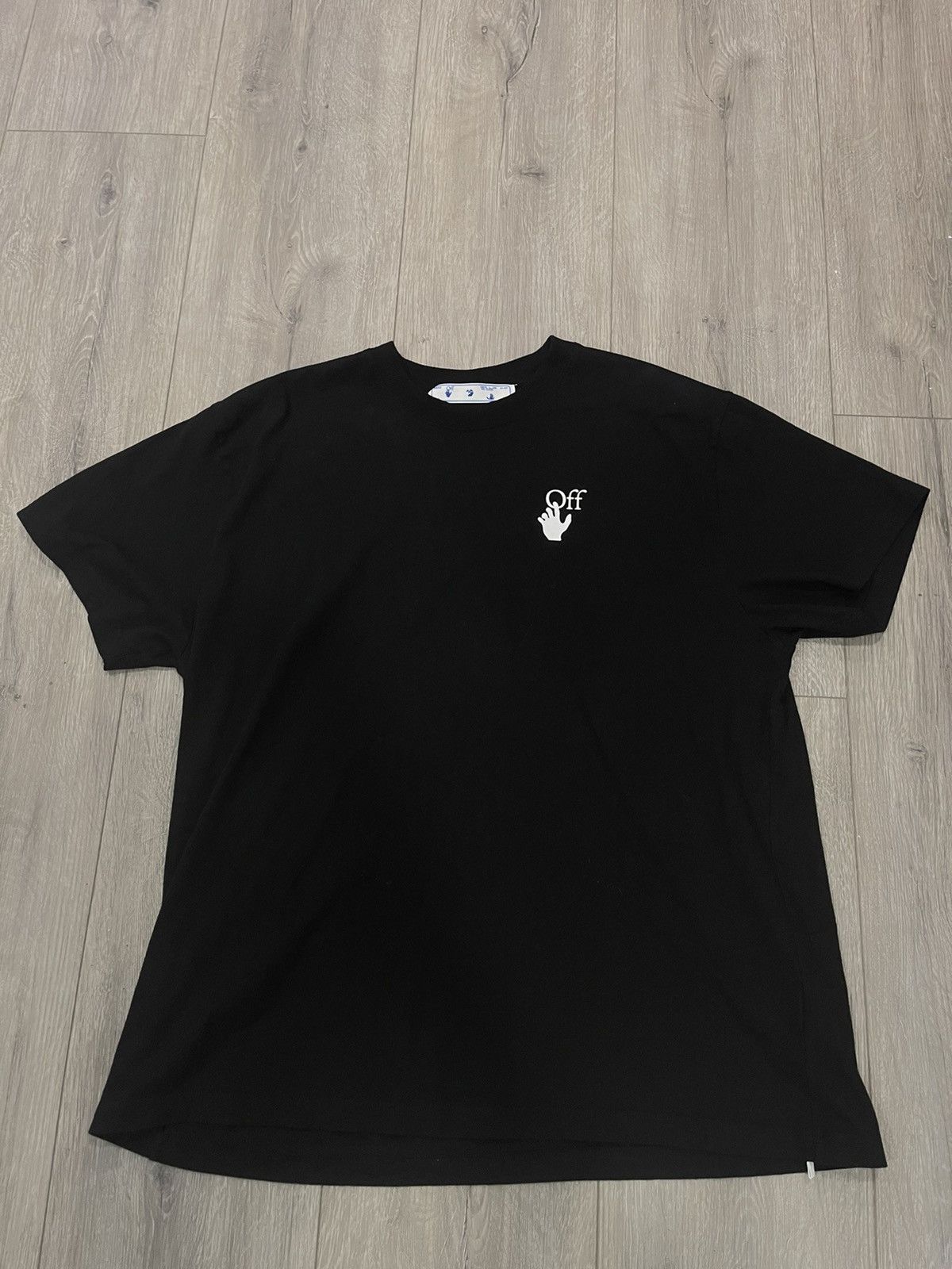 Off-White Tee Shirt size S