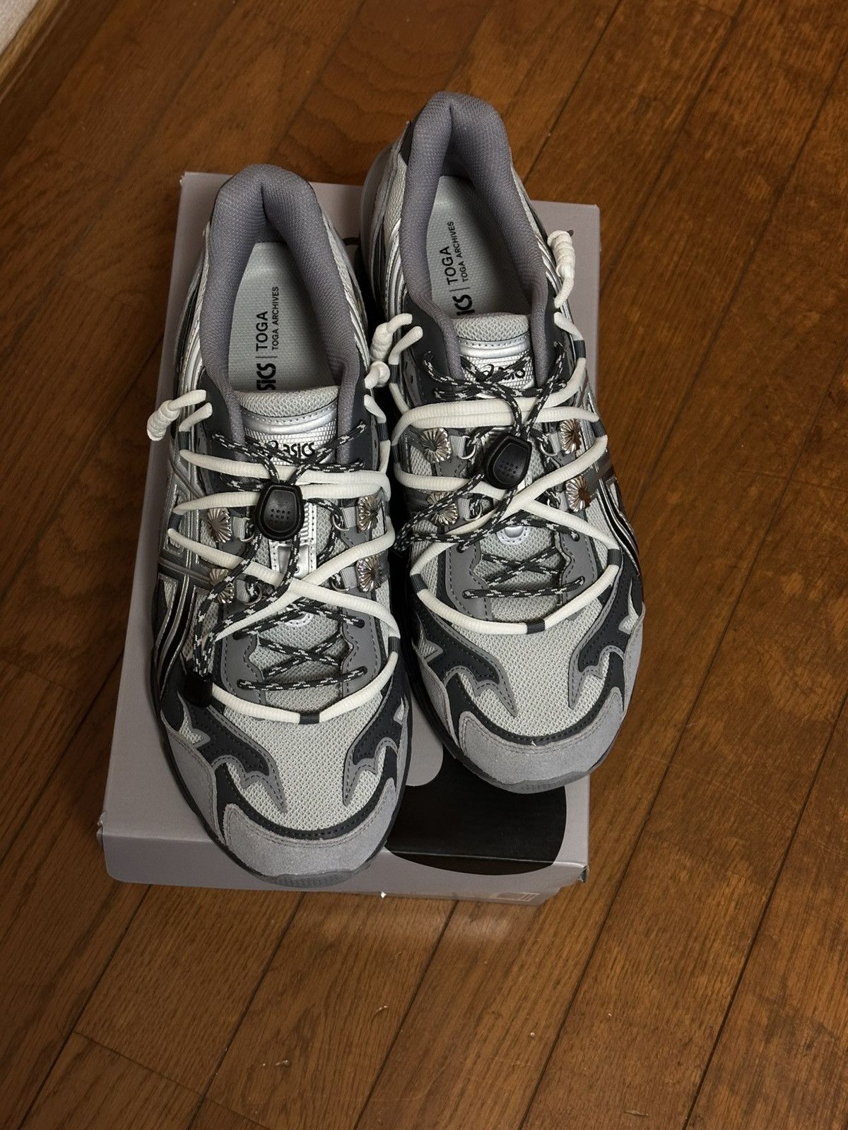 Asics TOGA x ASICS GEL-CUMULUS 16 TG Size US 12.5 / EU 45-46 - 2 Thumbnail