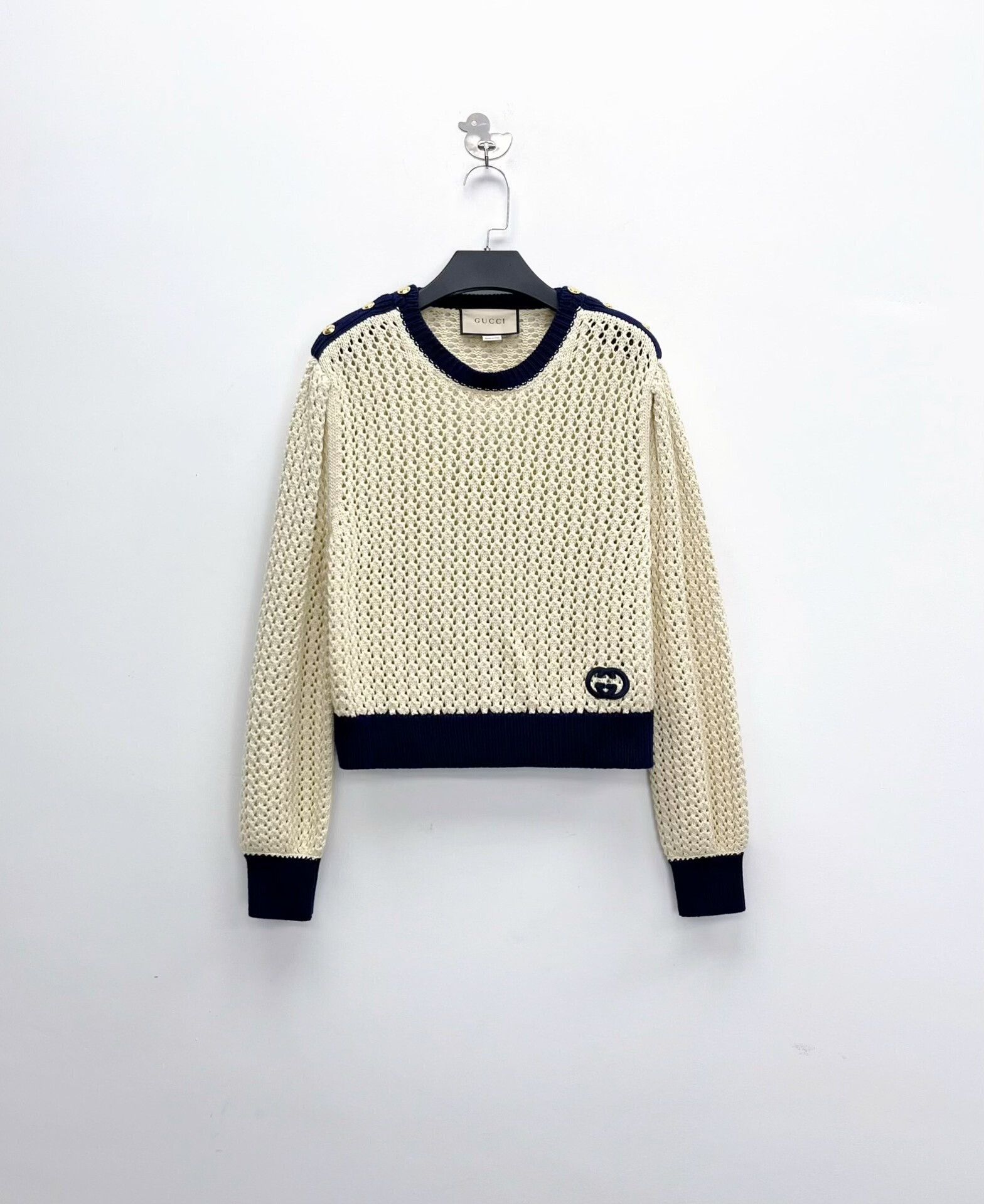 ivory gucci knitted sweater with gold accents