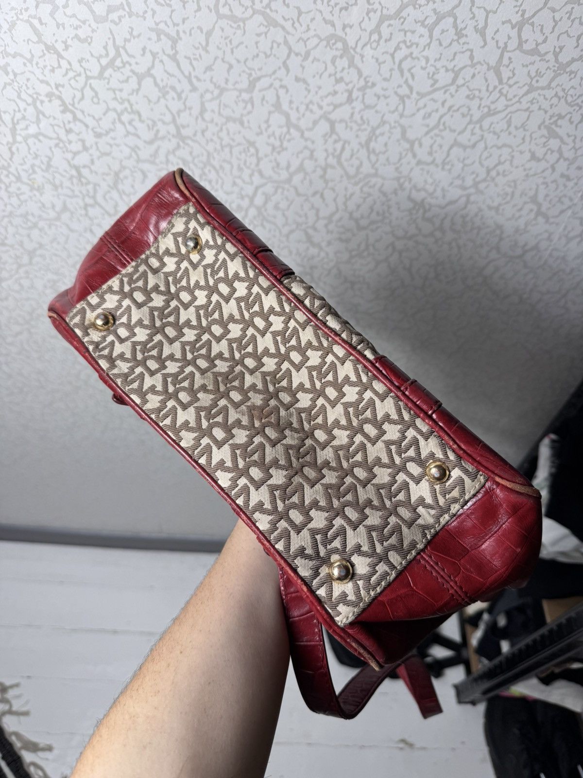 DKNY VINTAGE DKNY MONOGRAM 2000s BAG Size ONE SIZE - 9 Thumbnail