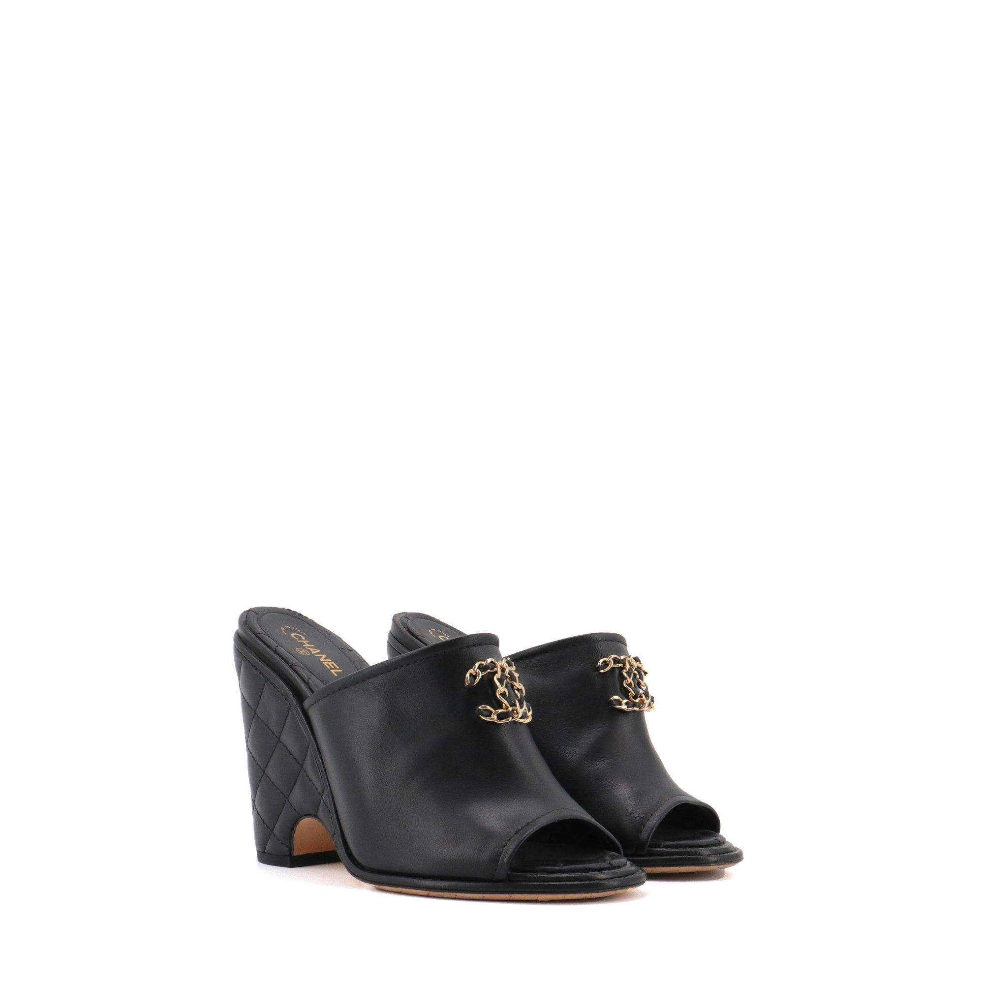 Chanel CHANEL - Chanel 19 sandals in black quilted leather (size 39.5) Size US 8.5 / IT 38.5 - 1 Thumbnail