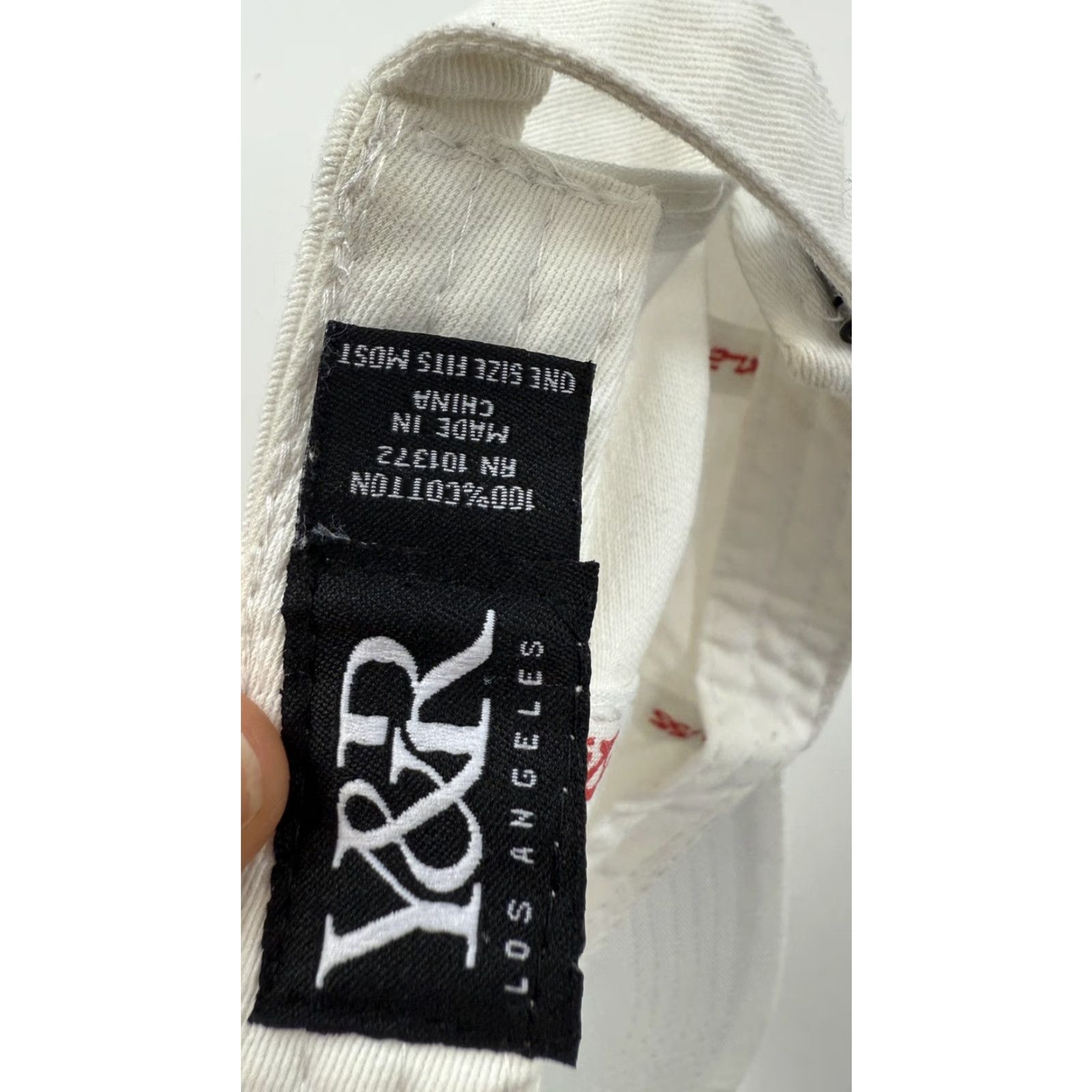 Vintage Young & Reckless Hat Cap Strap Back White Embroidered Flower Mens One Size Adjustable Size ONE SIZE - 6 Thumbnail