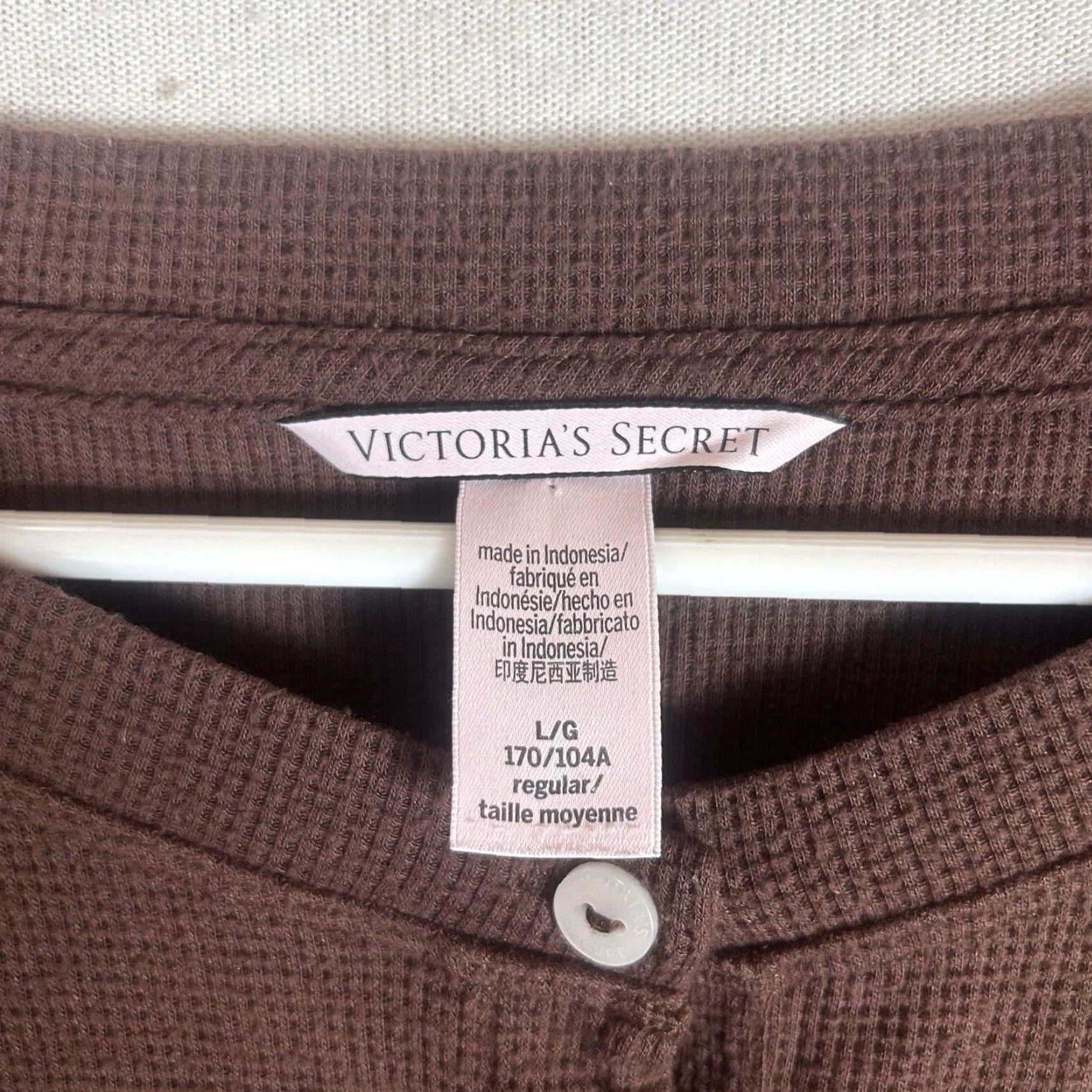 Victoria's Secret VINTAGE? Victoria's Secret VS Long Sleeve Knit Crop Top Womens L Size Brown Button L/S Shirt Size L / US 10 / IT 46 - 3 Thumbnail