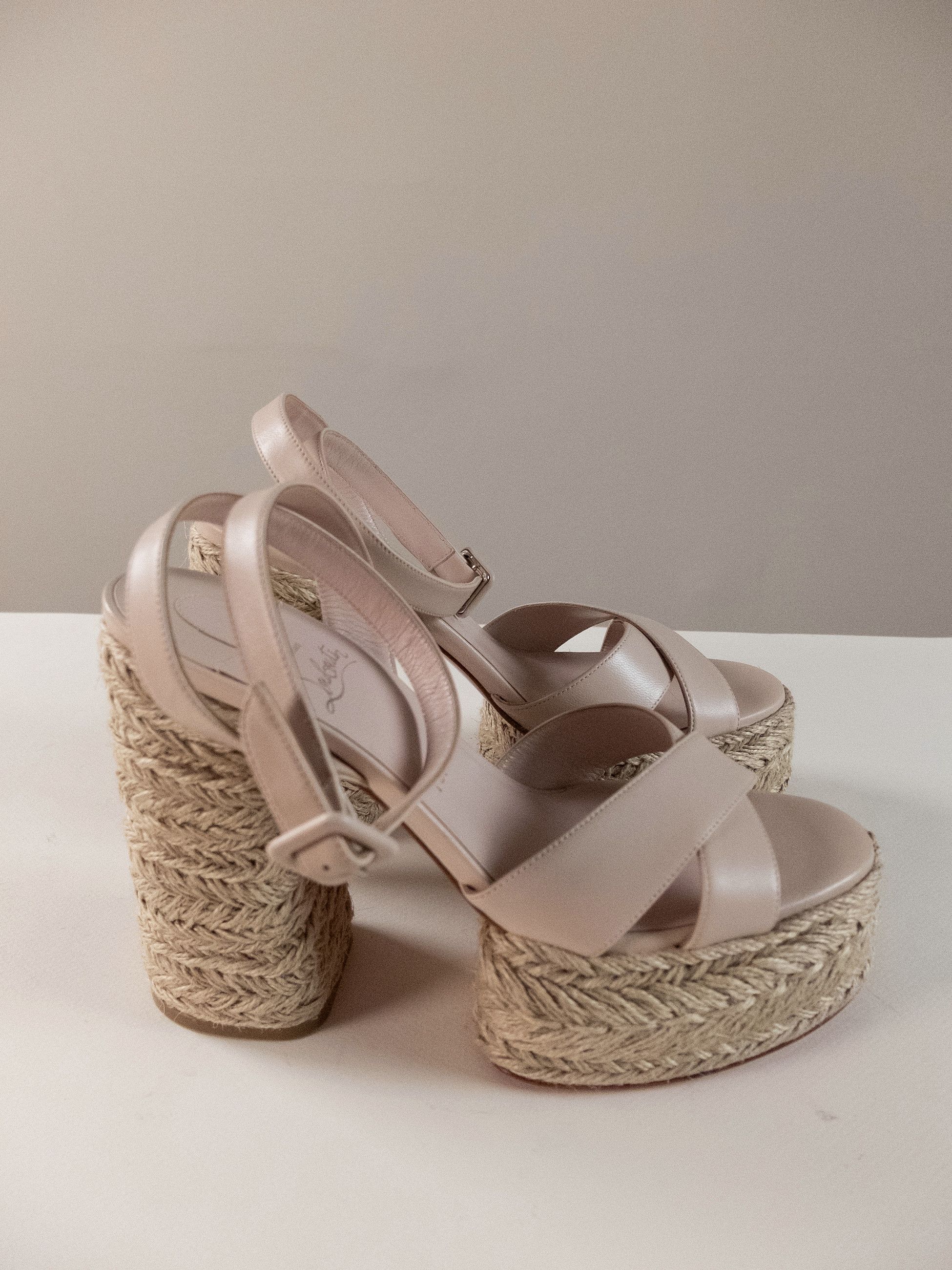 Christian Louboutin CHRISTIAN LOUBOUTIN Super Mariza nude leather sandals Size US 10 / IT 40 - 5 Thumbnail