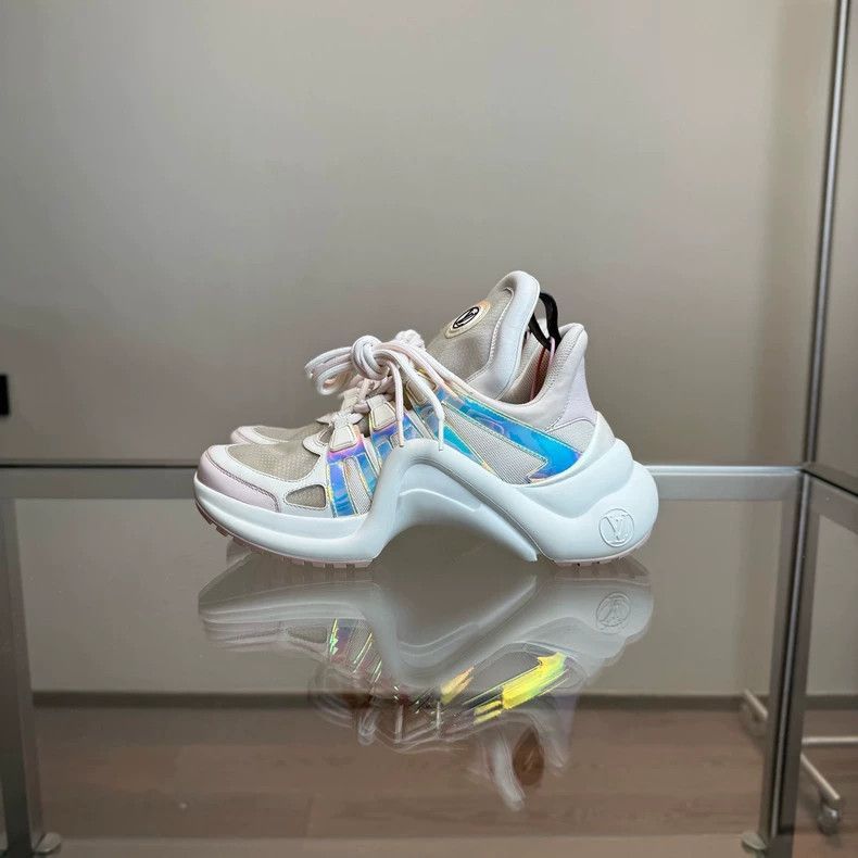 Louis Vuitton LV Louis Vuitton Archlight Sneakers in Size 36.5-2506 Size US 8 / IT 38 - 3 Thumbnail