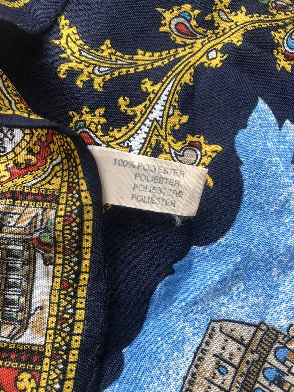 Designer Roma scarf Size ONE SIZE - 7 Thumbnail