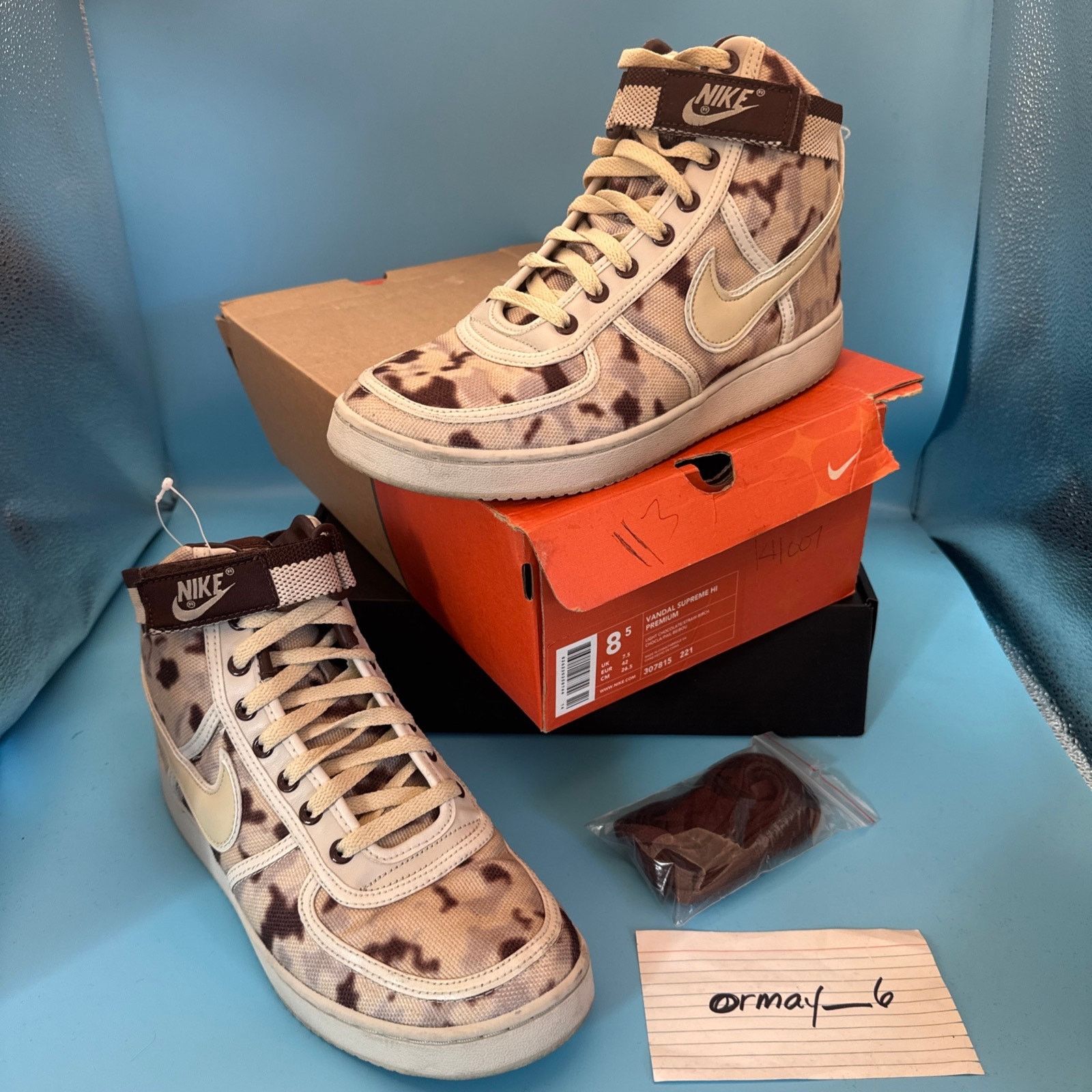 Nike Nike Vandal Supreme Premium Brown m8.5 w10 Size US 8.5 / EU 41-42 - 1 Thumbnail