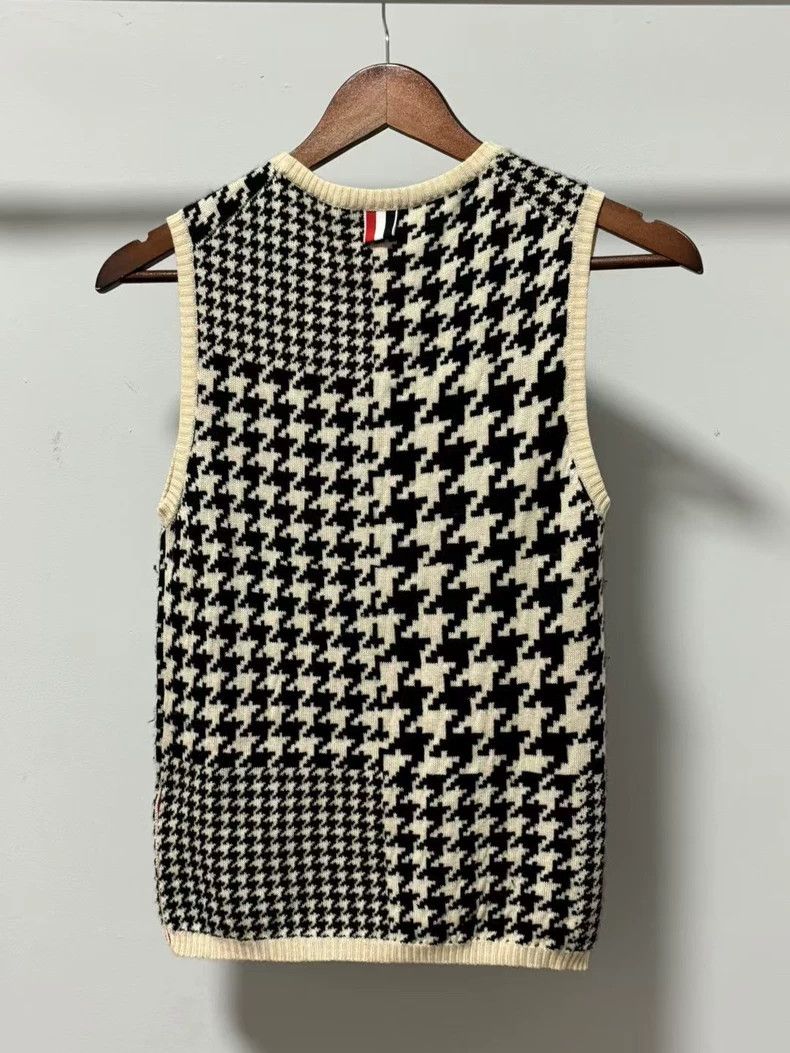 Thom Browne Thom Browne size2 Black and white wool sleeveless vest Size 4XL / US 24-26 - 2 Thumbnail
