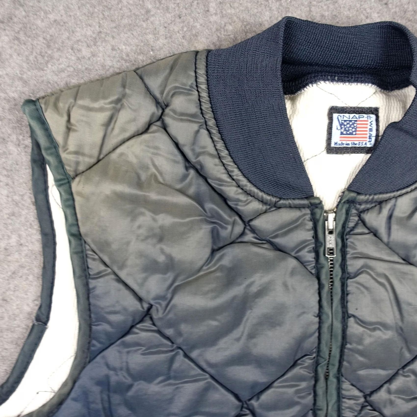 Vintage VINTAGE Snap-N-Wear Vest Mens XL Blue Quilted Nylon Full Zip Insulated Lined USA Size US XL / EU 56 / 4 - 4 Thumbnail