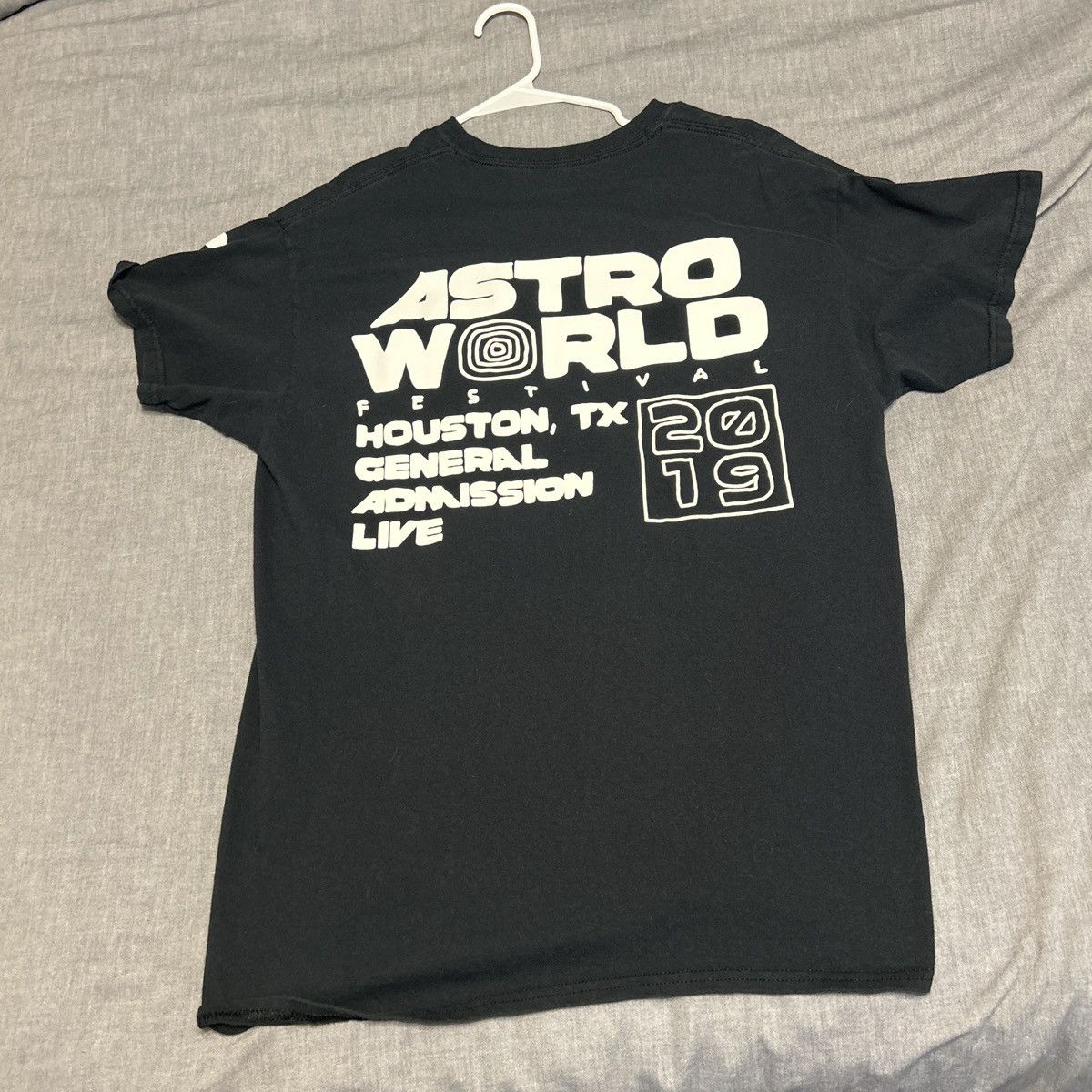 Other Travis scott concert shitt Size US M / EU 48-50 / 2 - 1 Thumbnail