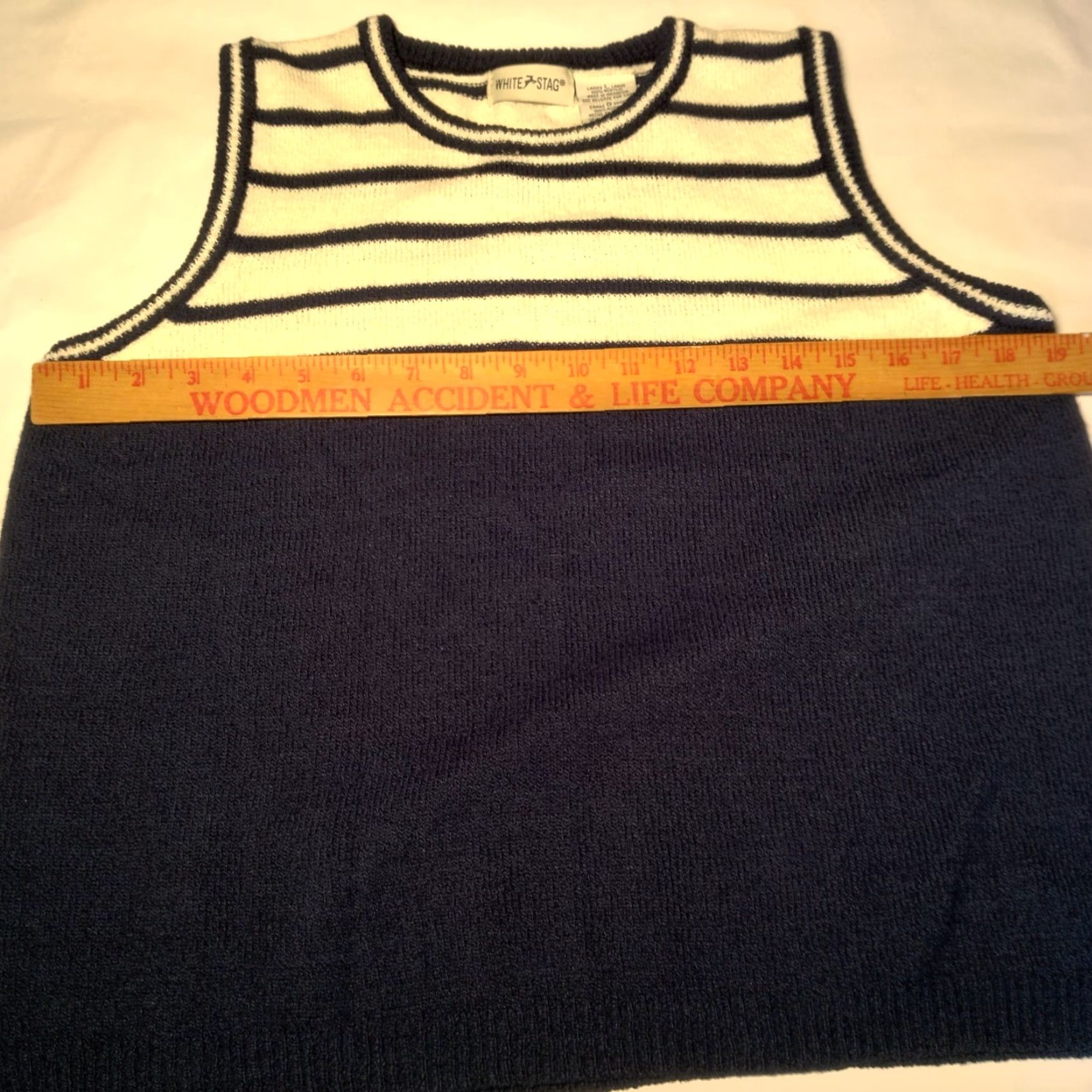 Vintage VINTAGE White Stag Sweater Vest Vest Women L Blue White Striped Crew Neck Knit Academia Nautical Preppy 90s? (If 90s known) Mens/Womens? Size L / US 10 / IT 46 - 7 Thumbnail