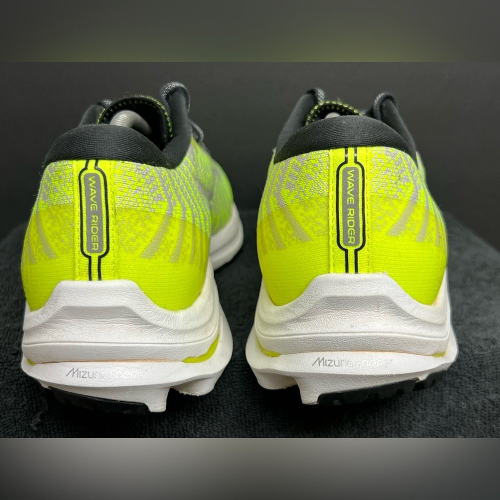 Mizuno Mizuno Wave Rider 24 Waveknit Men's Shoes Volt SZ 12 CLEAN Size US 12 / EU 45 - 7 Thumbnail