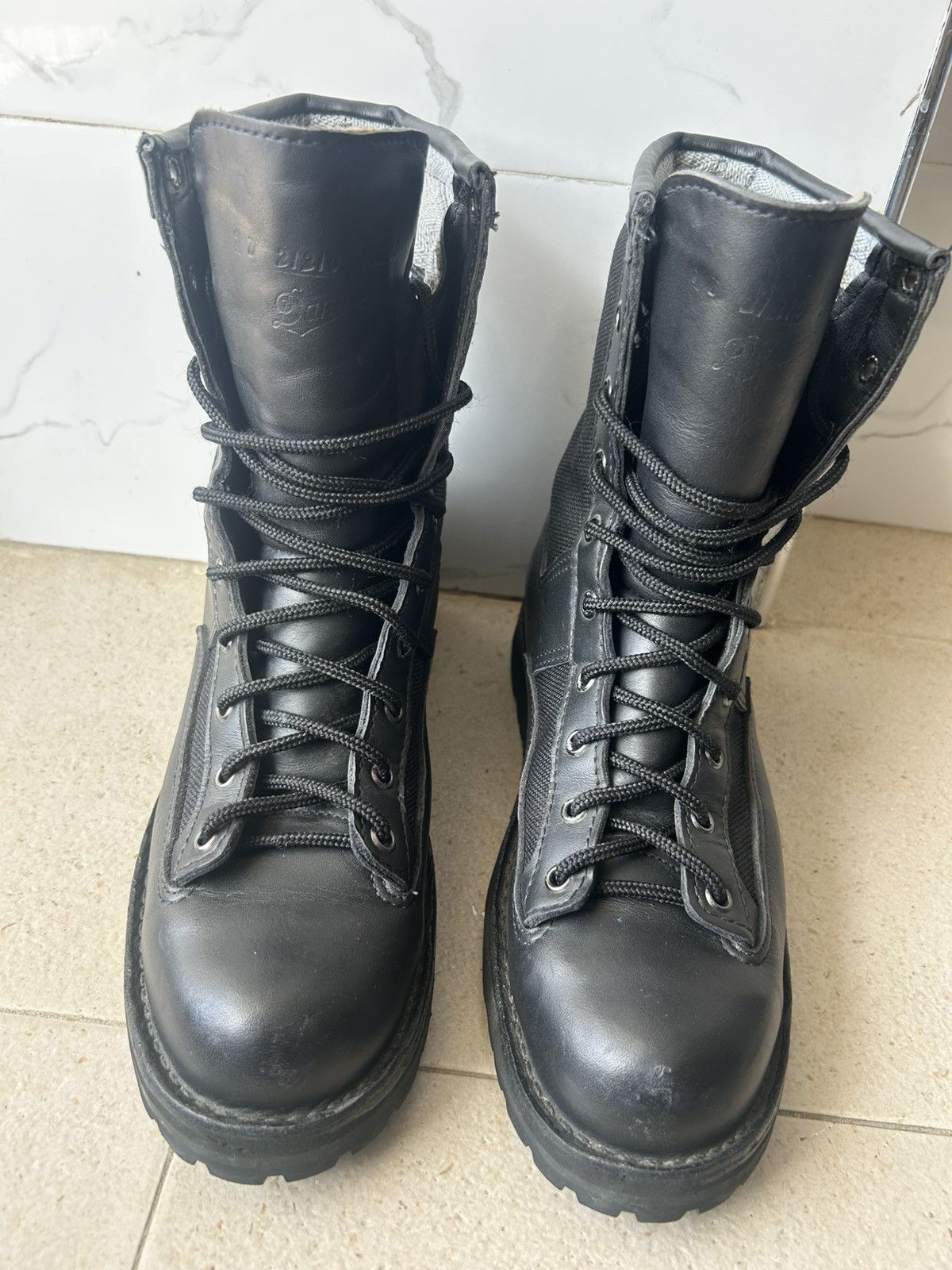 Danner Danner Acadia 8" Black duty boots Size US 9 / EU 42 - 1 Thumbnail