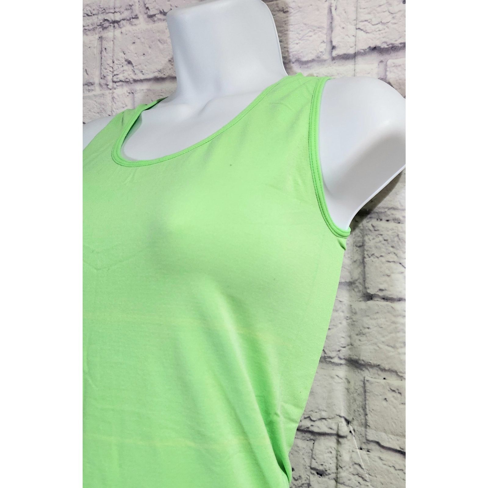 Other Love Charm Lime Green Round Neck Tank Top One Size Size ONE SIZE - 2 Thumbnail