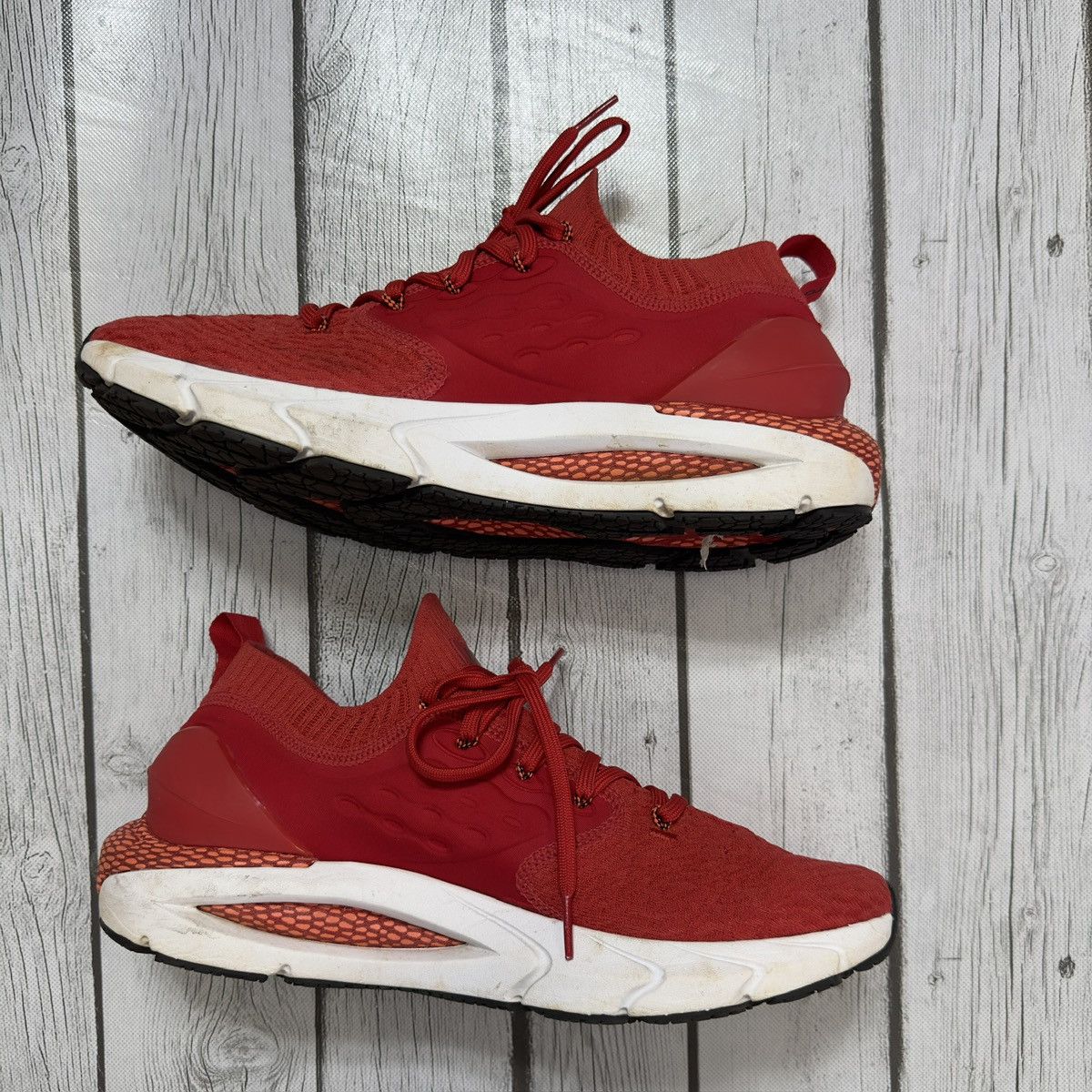 Under Armour Under Armour HOVR Phantom 2 CN 2022 Size US 10 / EU 43 - 2 Thumbnail