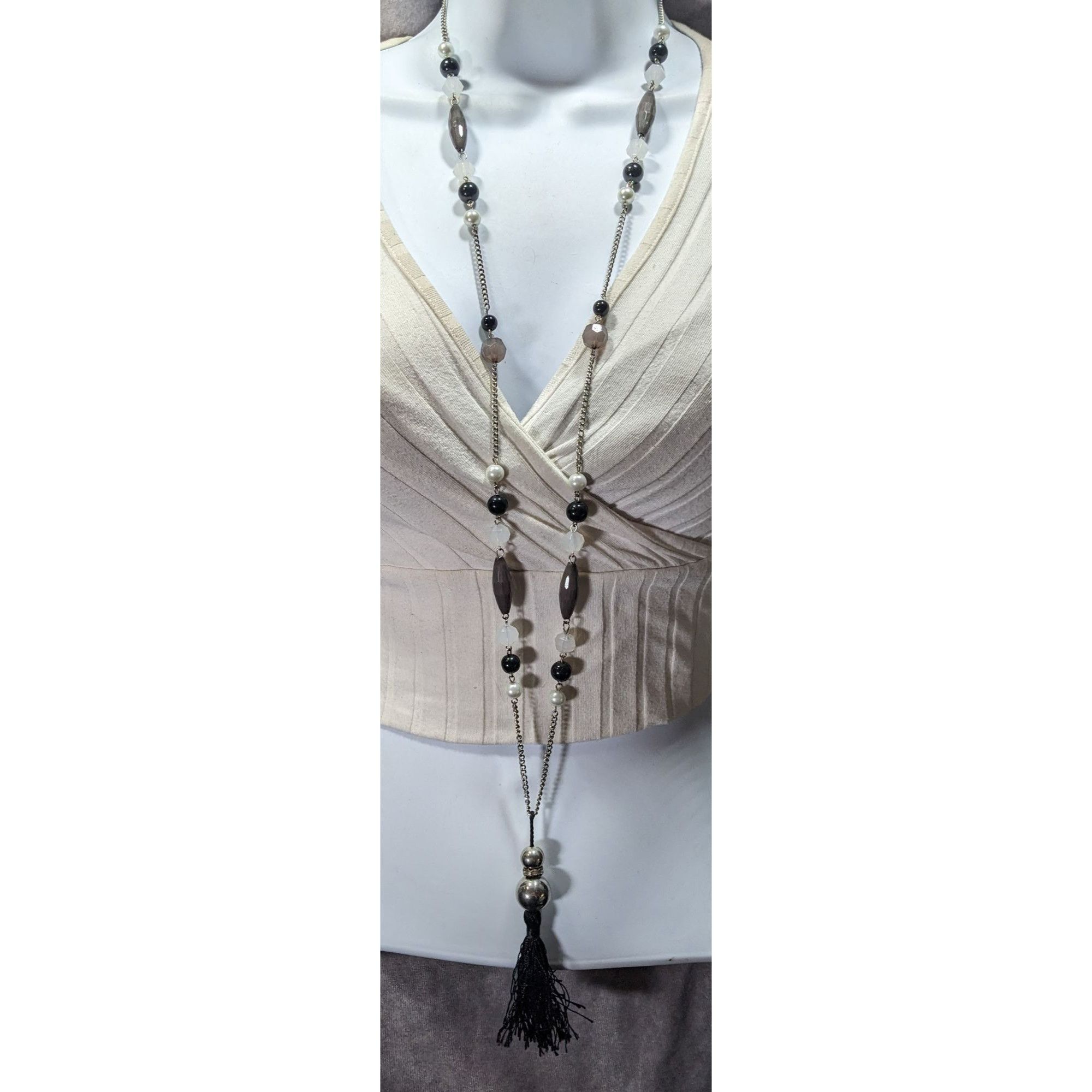 Other Black And Grey Beaded Tassel Necklace With Faux Pearl Accent Size ONE SIZE - 4 Thumbnail