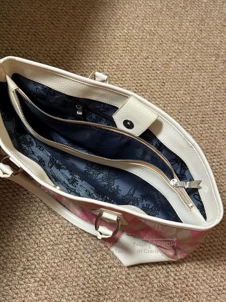 Vivienne Westwood vivienne westwood size os Handbag, Tote Bag Size ONE SIZE - 3 Thumbnail
