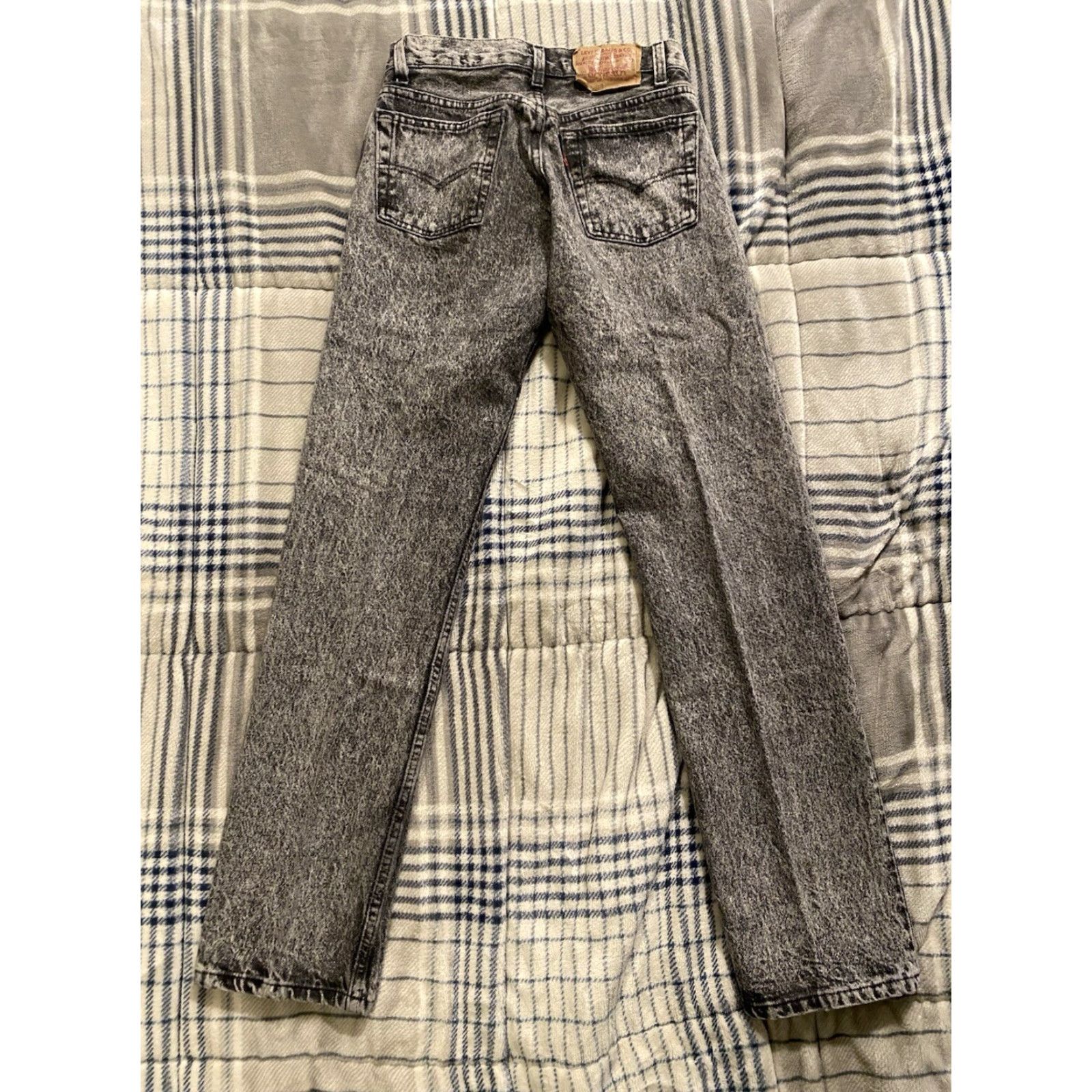 Levi's VINTAGE Levi’s 501 Button Fly Acid Washed BLACK Jeans 28x30 USA 80s 90s Grunge Men Straight Denim Jeans Size US 28 / EU 44 - 2 Thumbnail