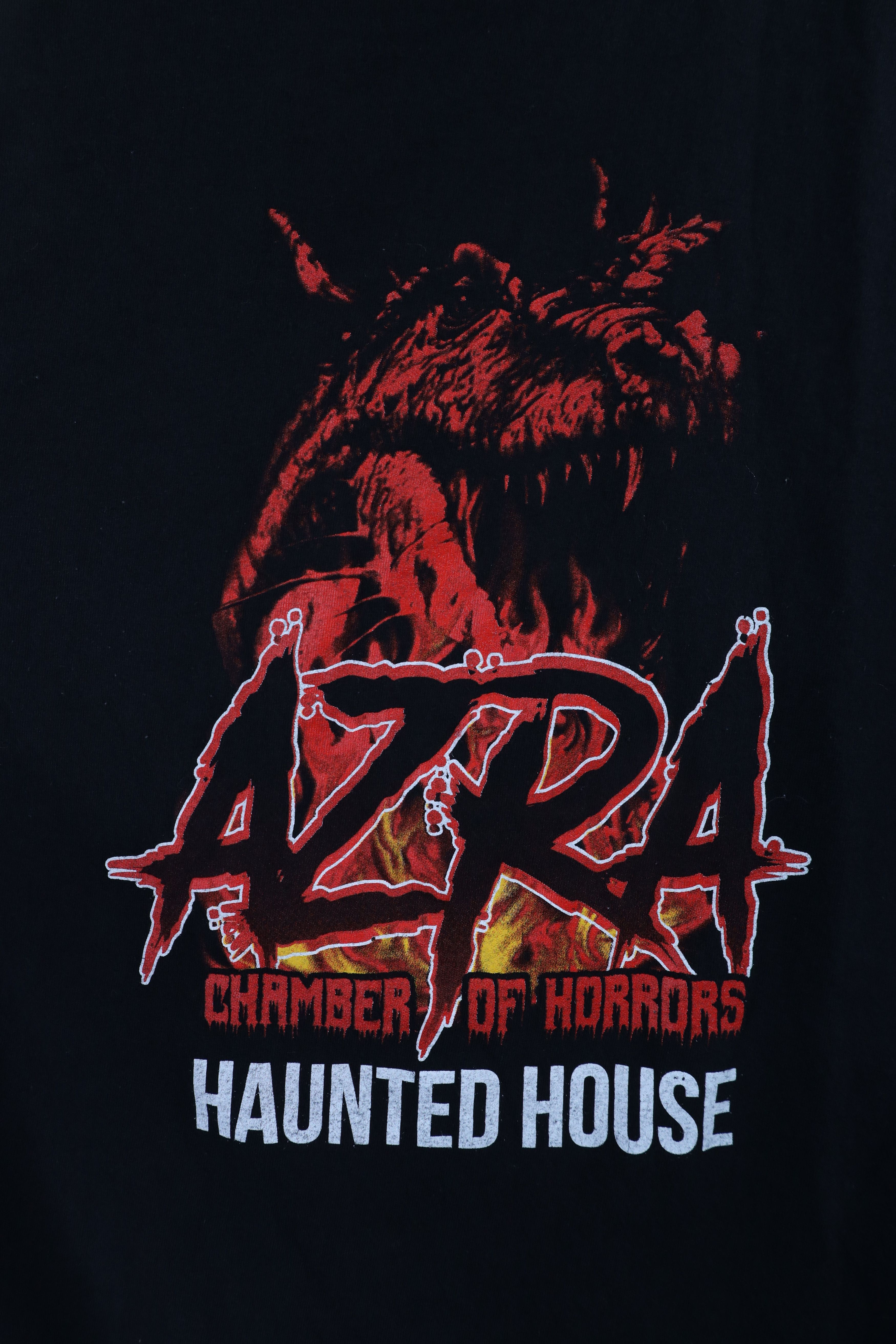Vintage Vintage Streetwear Chamber of Horrors Haunted House T-Shirt Size US L / EU 52-54 / 3 - 4 Thumbnail