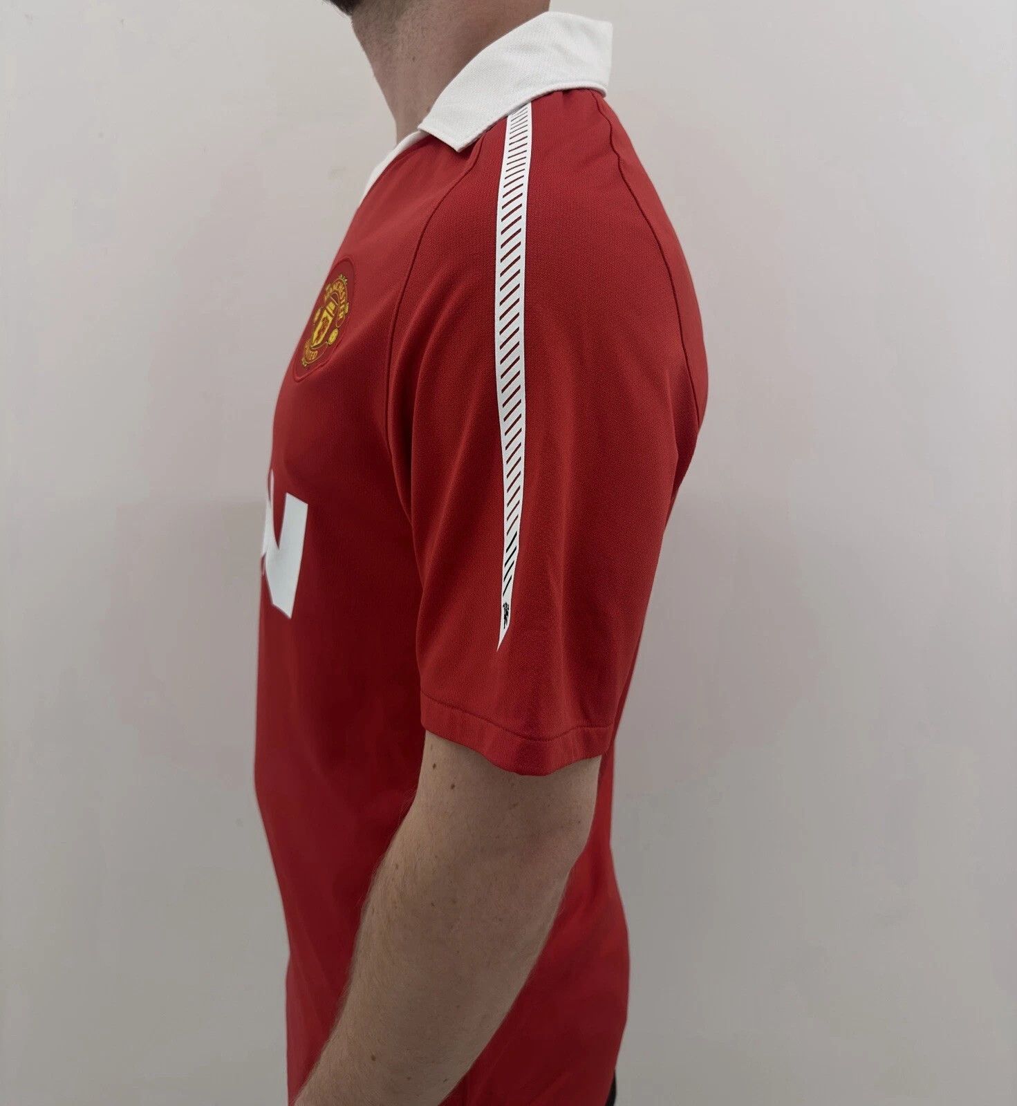 Nike Manchester United 2010 2011 Home Jersey Soccer Football Size US S / EU 44-46 / 1 - 4 Thumbnail