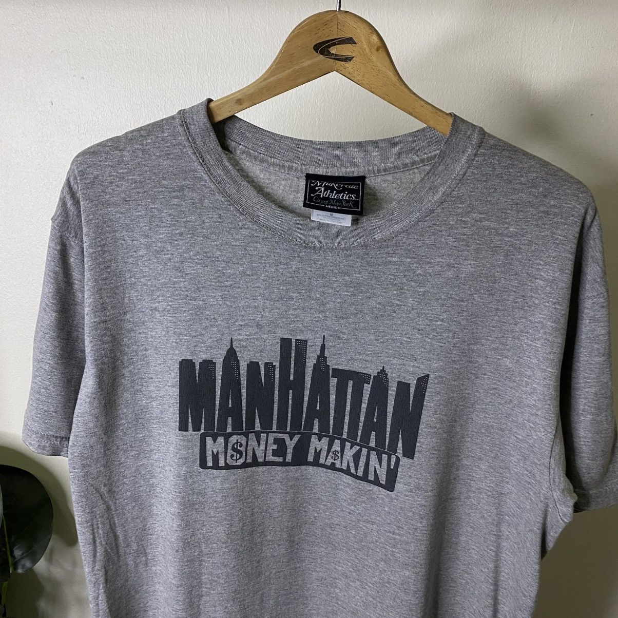 Milkcrate Athletics Y2K Milkcrate Athletics Manhattan Streetwear T Shirt Size US L / EU 52-54 / 3 - 2 Thumbnail