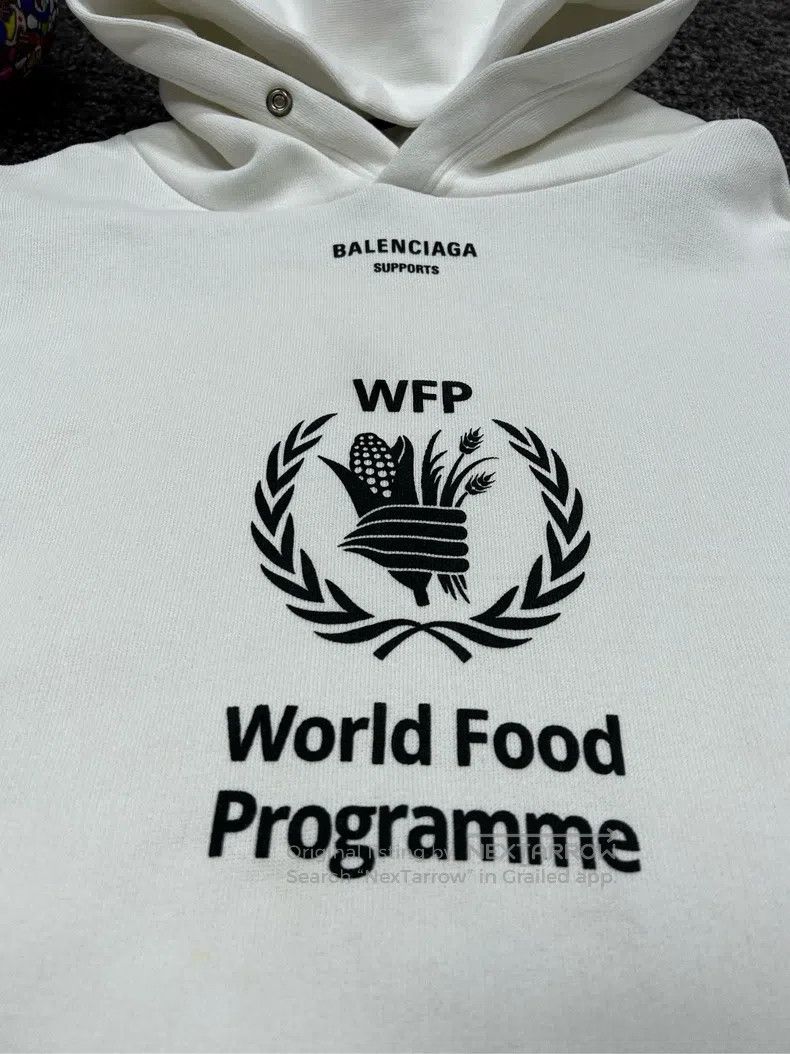 Balenciaga Balenciaga WFP Food Program Hoodie Size US XS / EU 42 / 0 - 5 Thumbnail